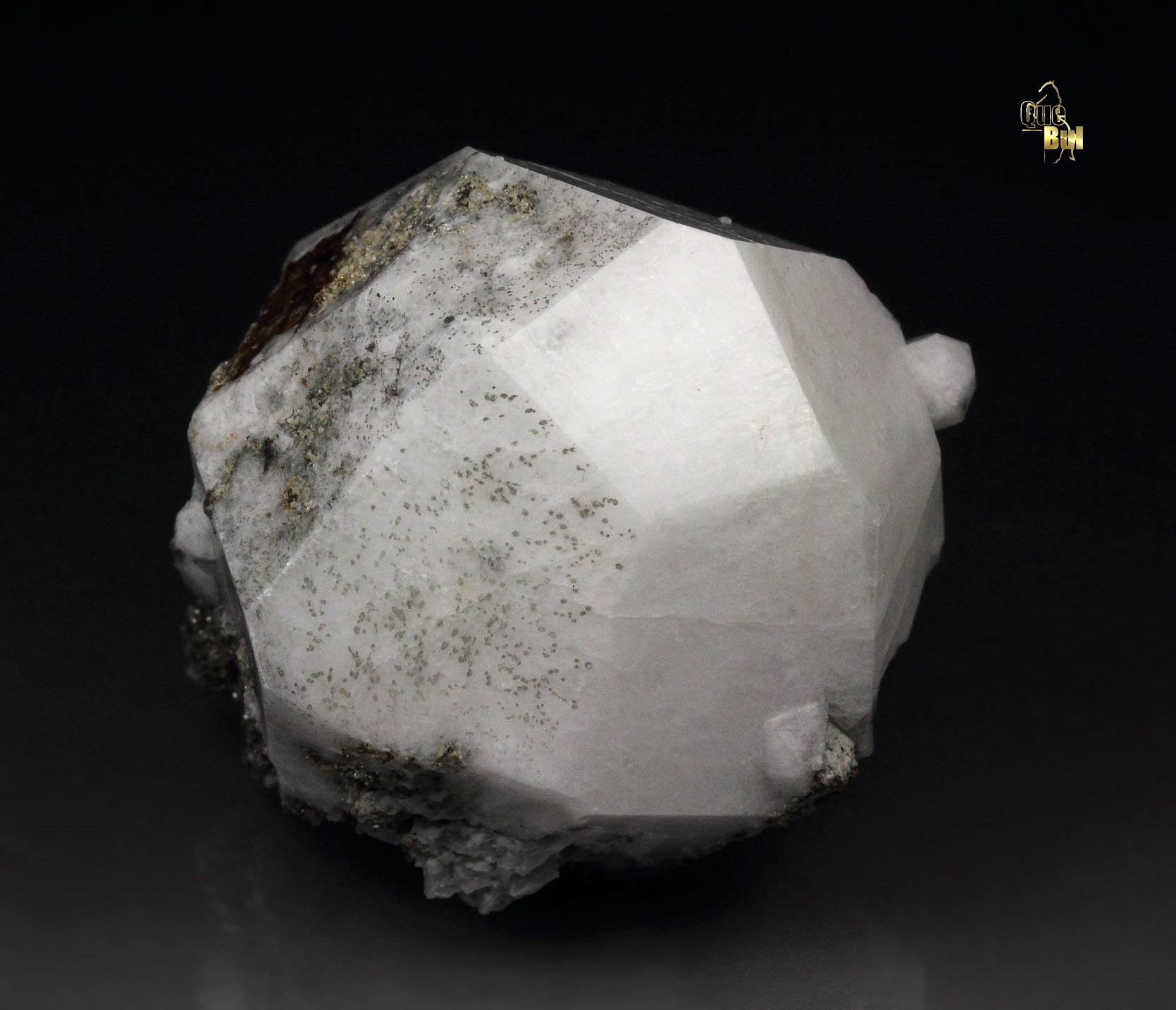 ANALCIME, SIDERITE