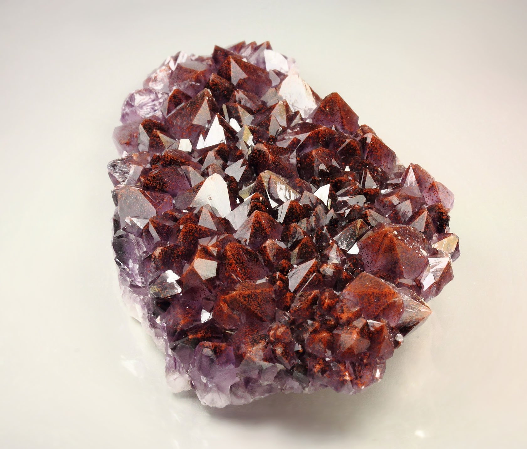 QUARTZ var. AMETHYST with HEMATITE inclusions