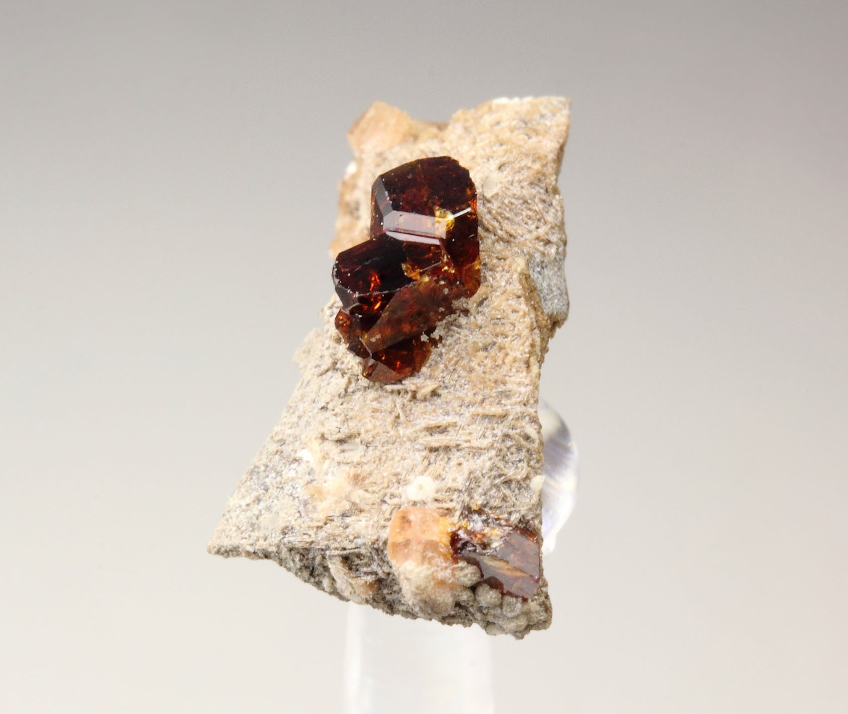 gemmy MANGANONEPTUNITE, CATAPLEIITE pseudomorph, SERANDITE