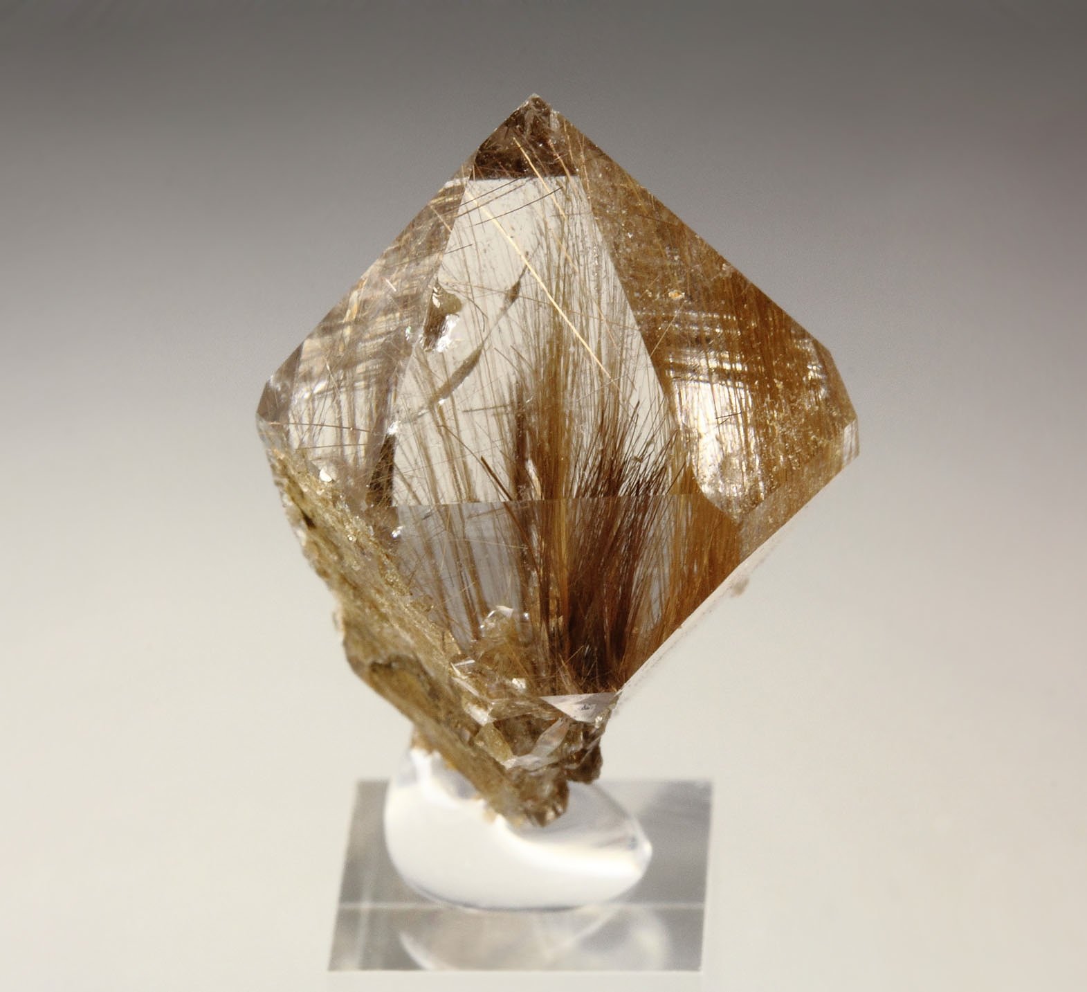 QUARTZ with RUTILE inclusions