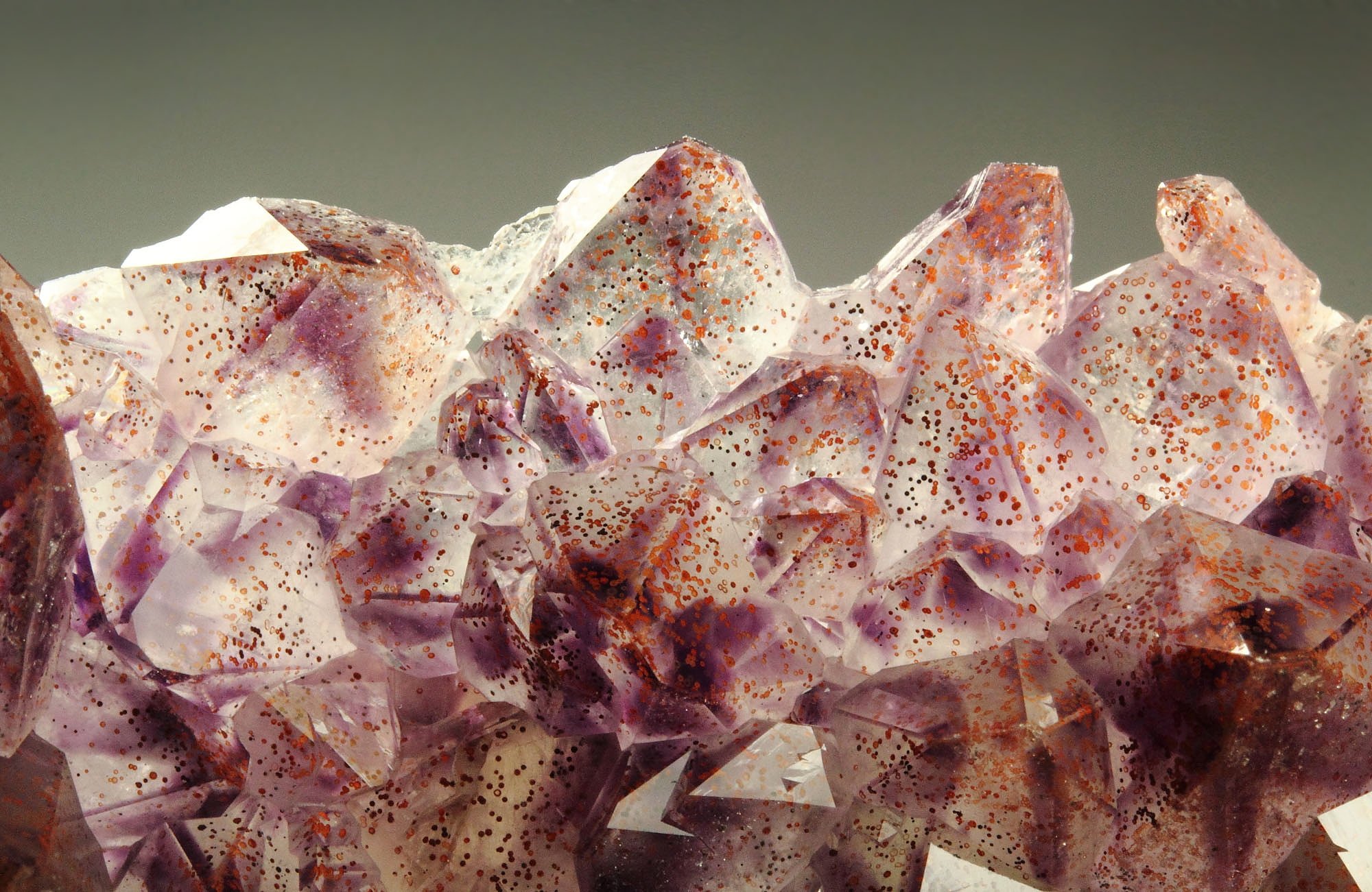 QUARTZ var. AMETHYST with HEMATITE inclusions