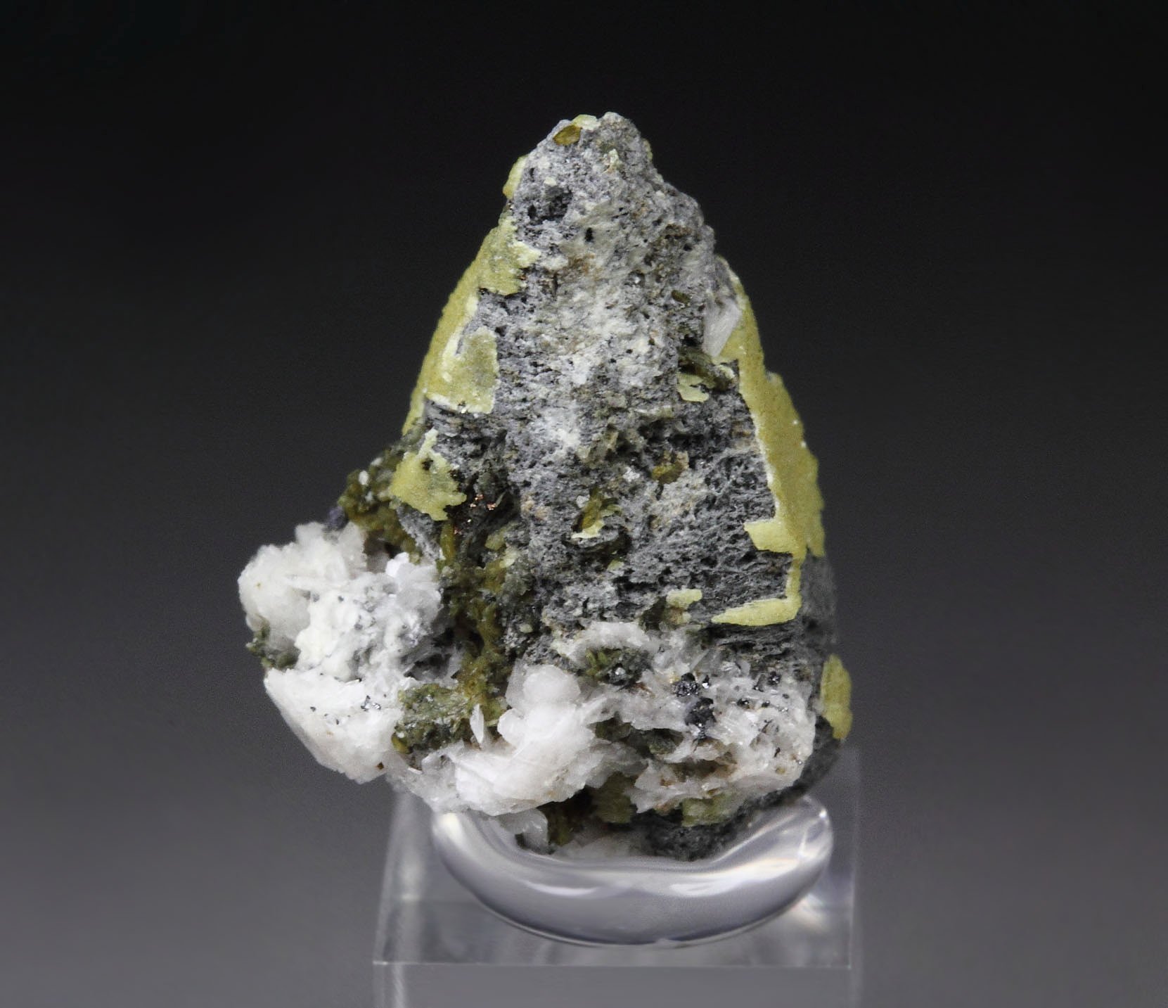 ALICEWILSONITE-(YCe), DONNAYITE-(Y)