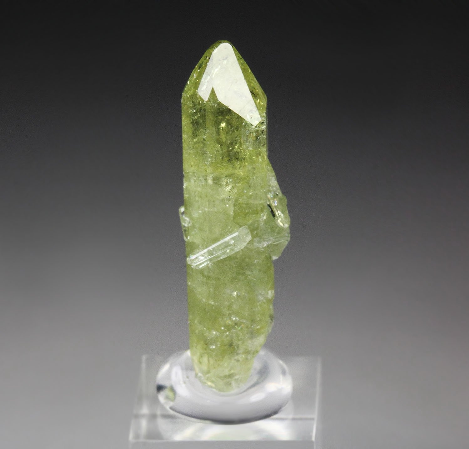 gem VESUVIANITE