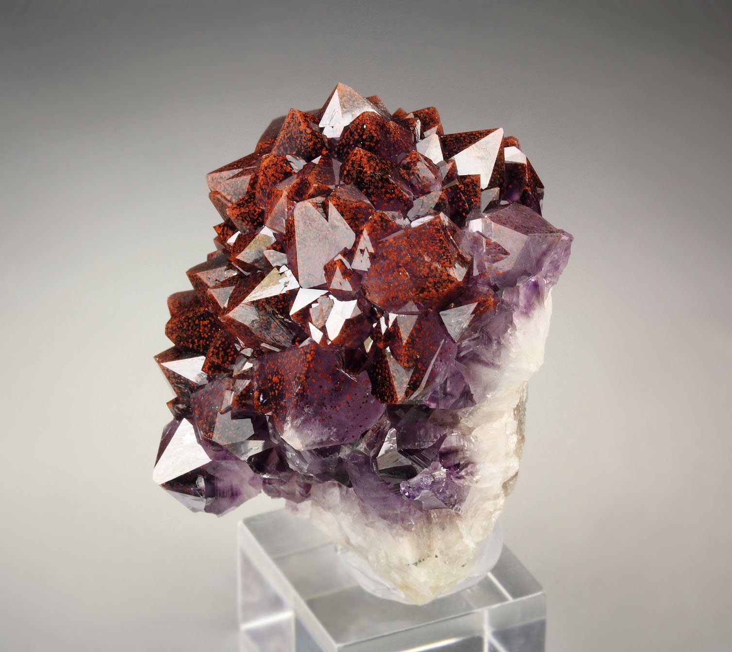 QUARTZ var. AMETHYST with HEMATITE inclusions