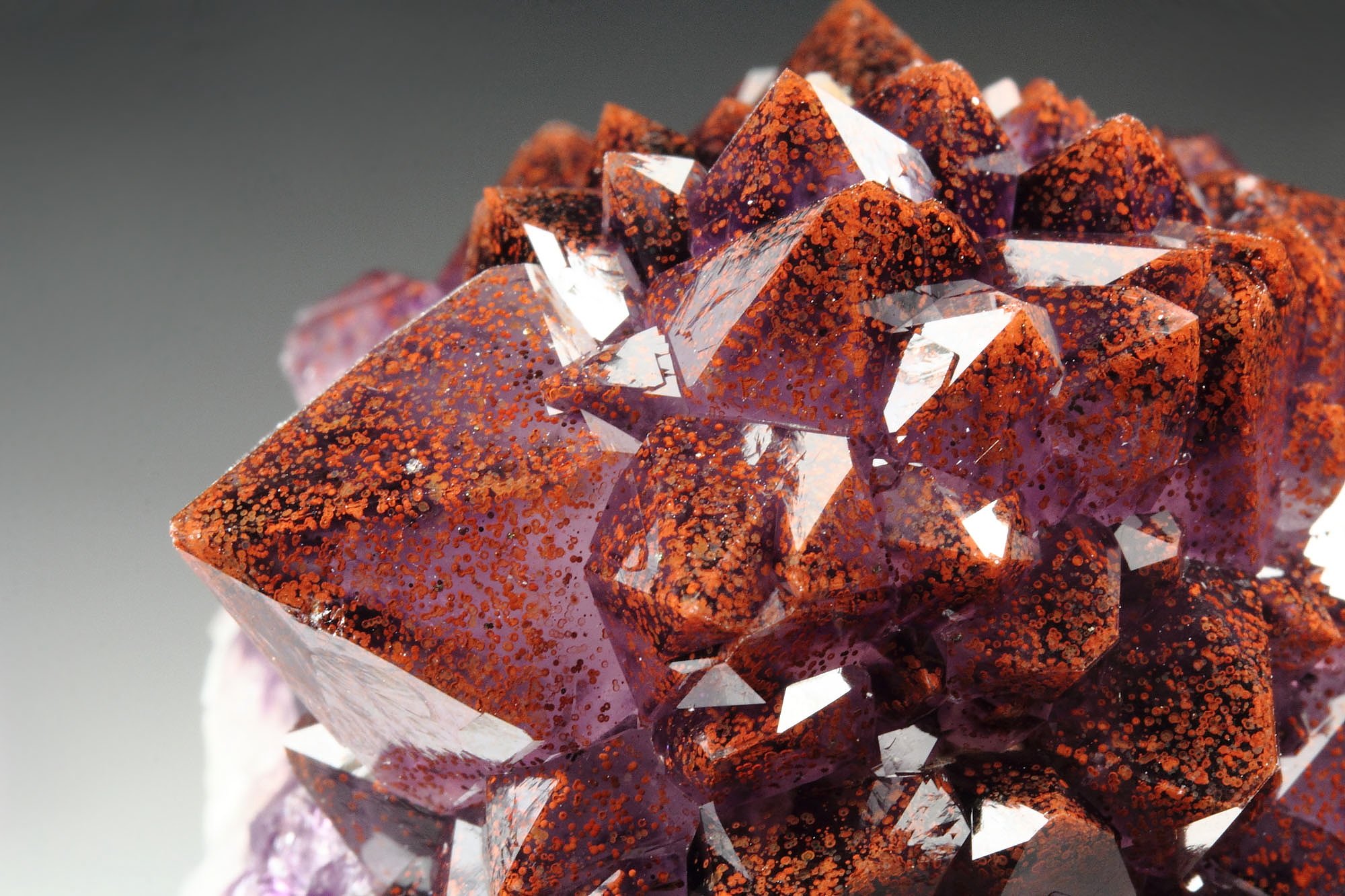 QUARTZ var. AMETHYST with HEMATITE inclusions