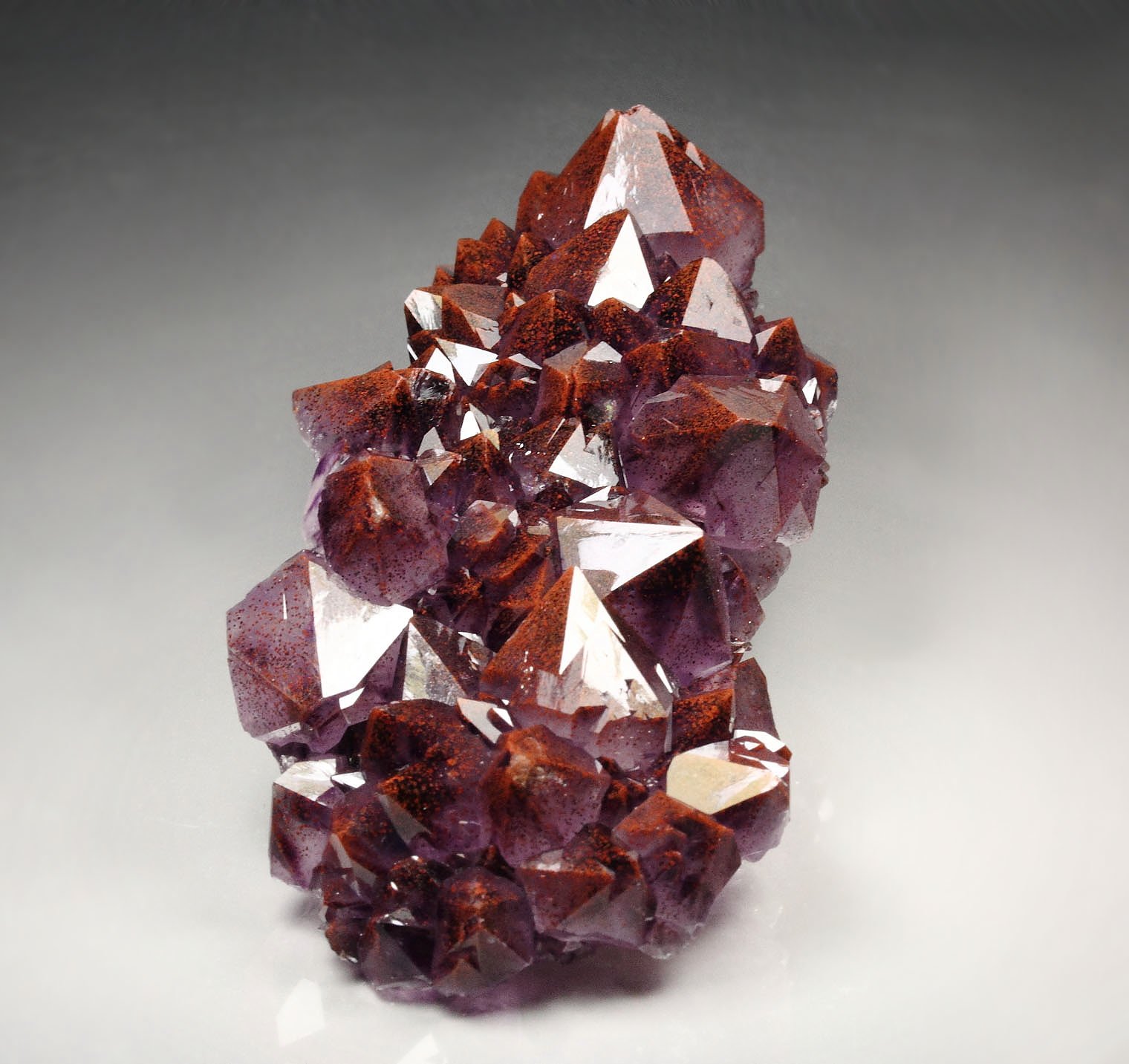 QUARTZ var. AMETHYST with HEMATITE inclusions