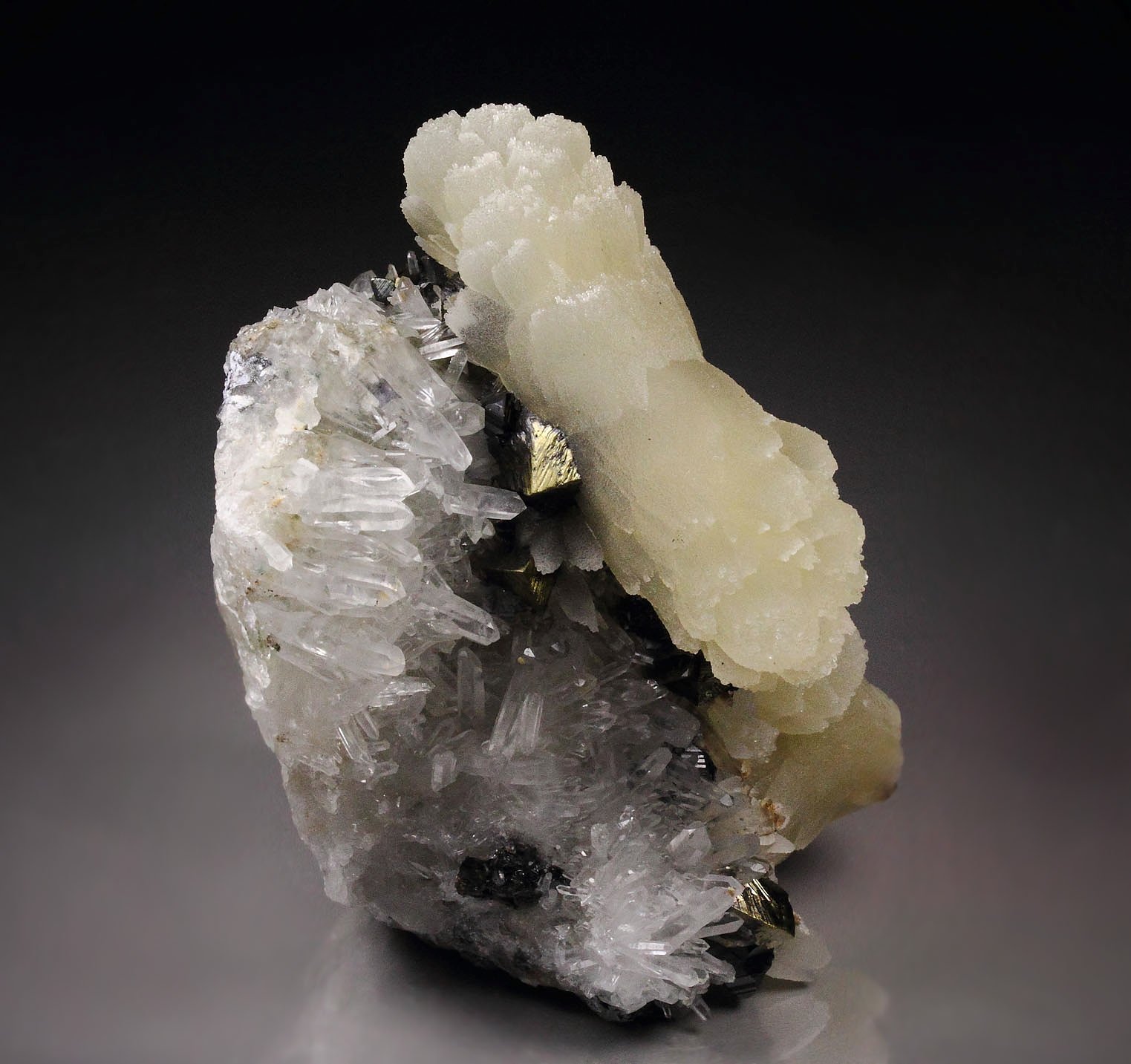 CALCITE, CHALCOPYRITE, SPHALERITE, QUARTZ