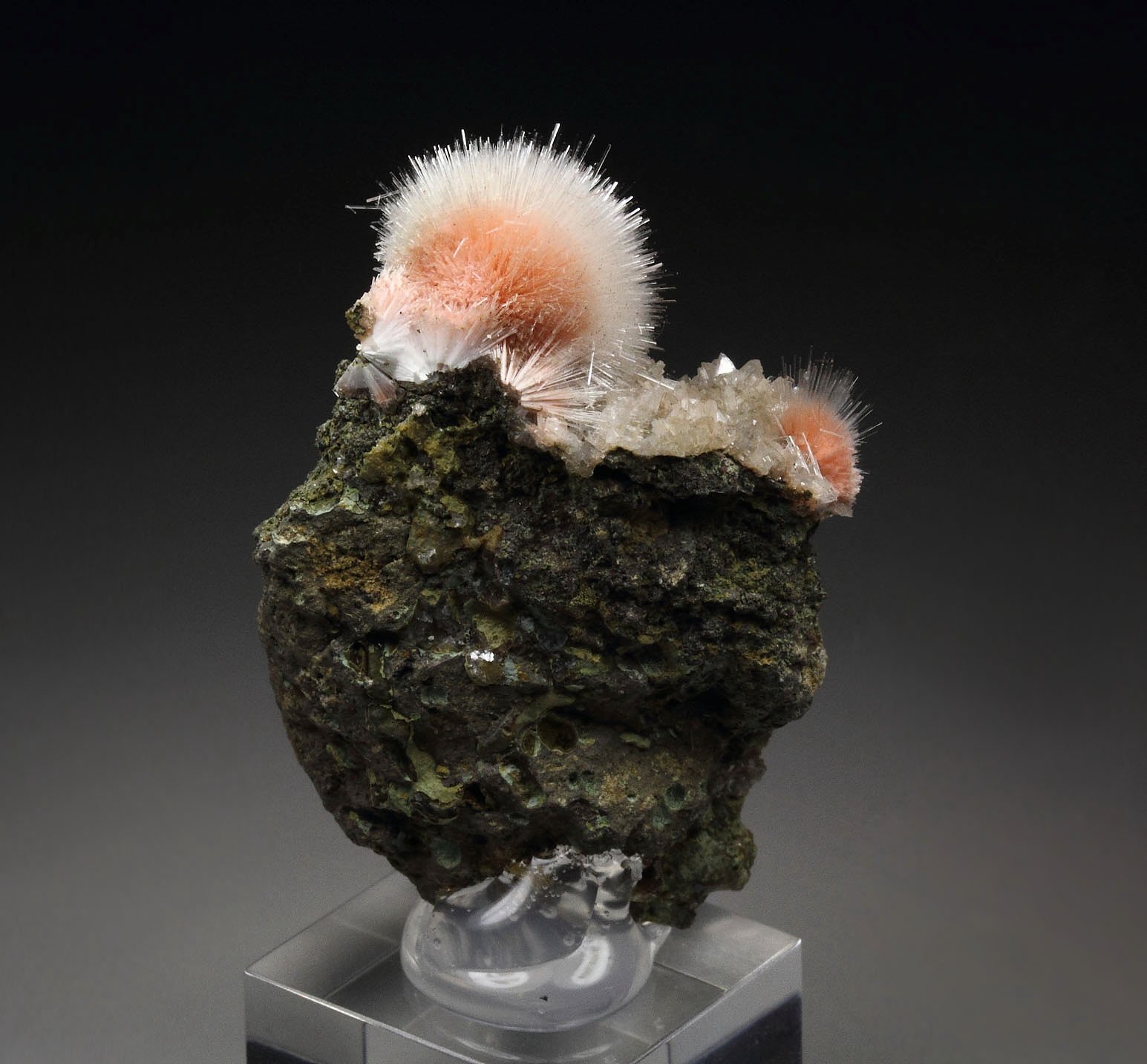 new find - THOMSONITE, MESOLITE