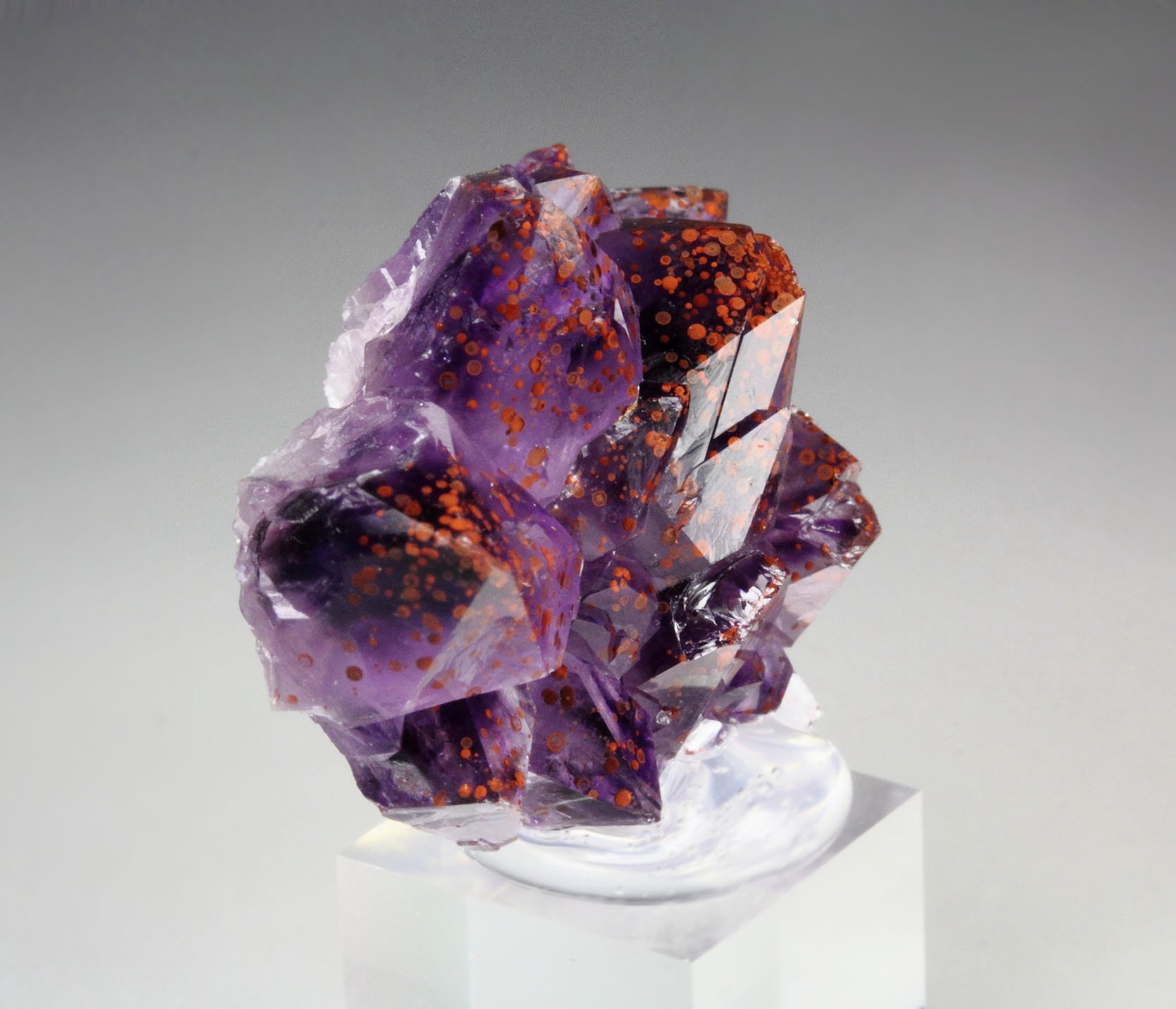 QUARTZ var. AMETHYST with HEMATITE inclusions