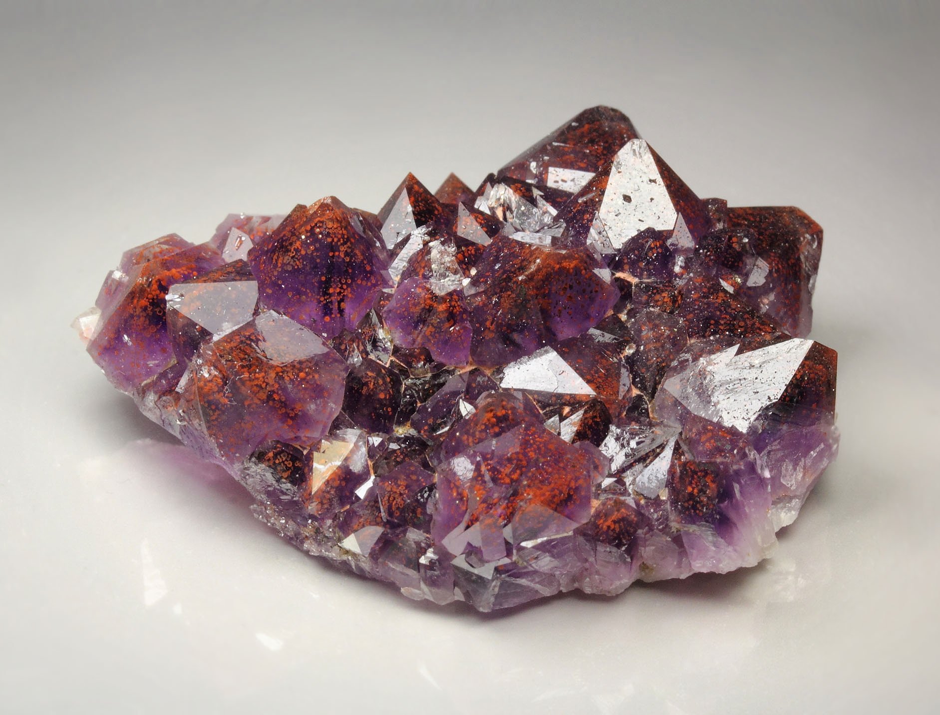 QUARTZ var. AMETHYST with HEMATITE inclusions