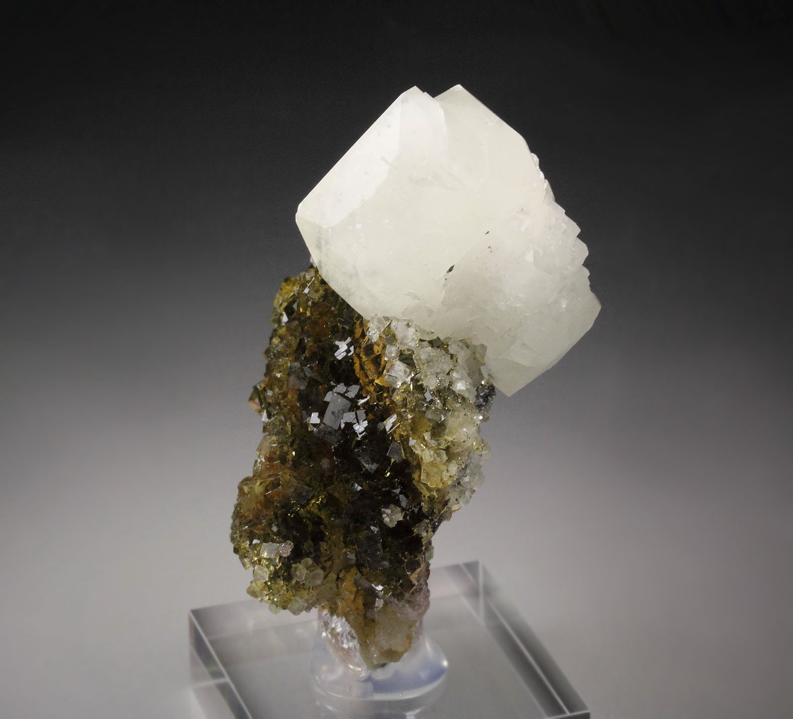 FLUORITE, CALCITE, PYRITE