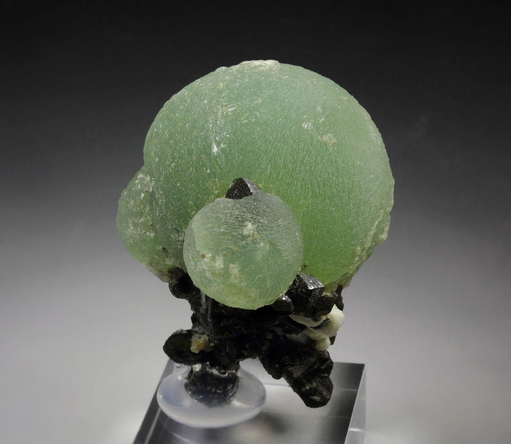 PREHNITE, EPIDOTE