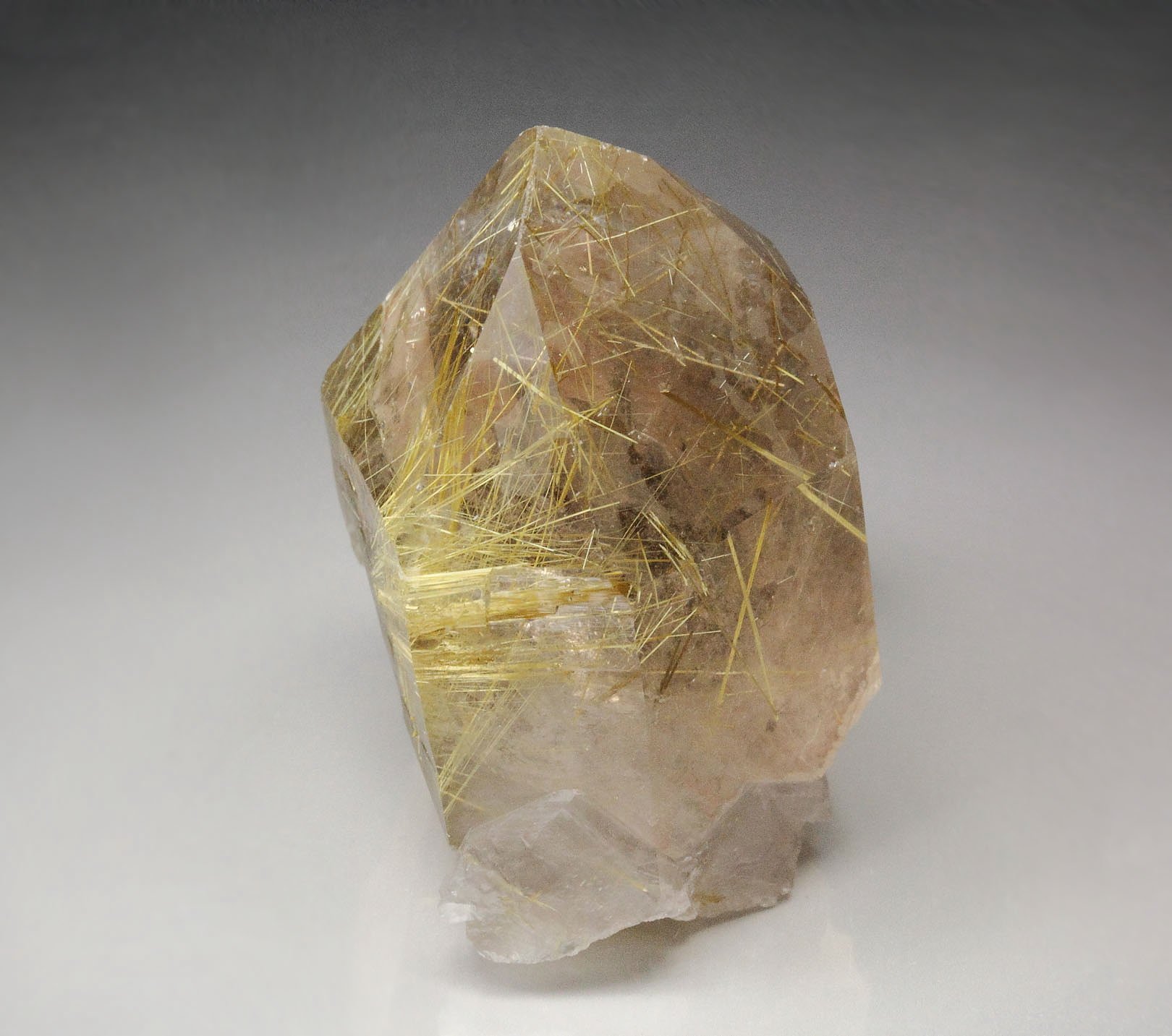 QUARTZ with RUTILE inclusions