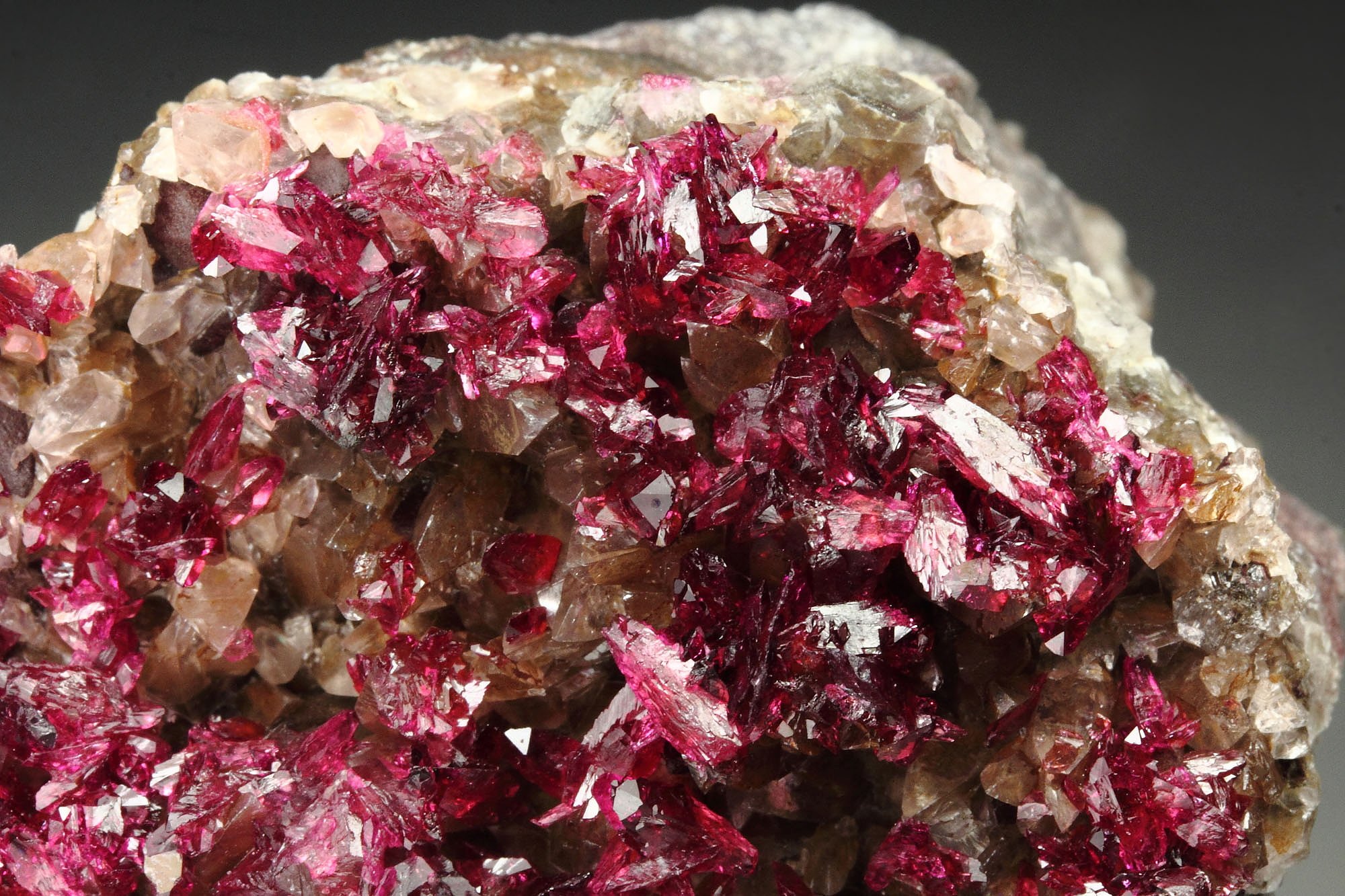 gem ROSELITE-WENDWILSONITE SERIES, CALCITE