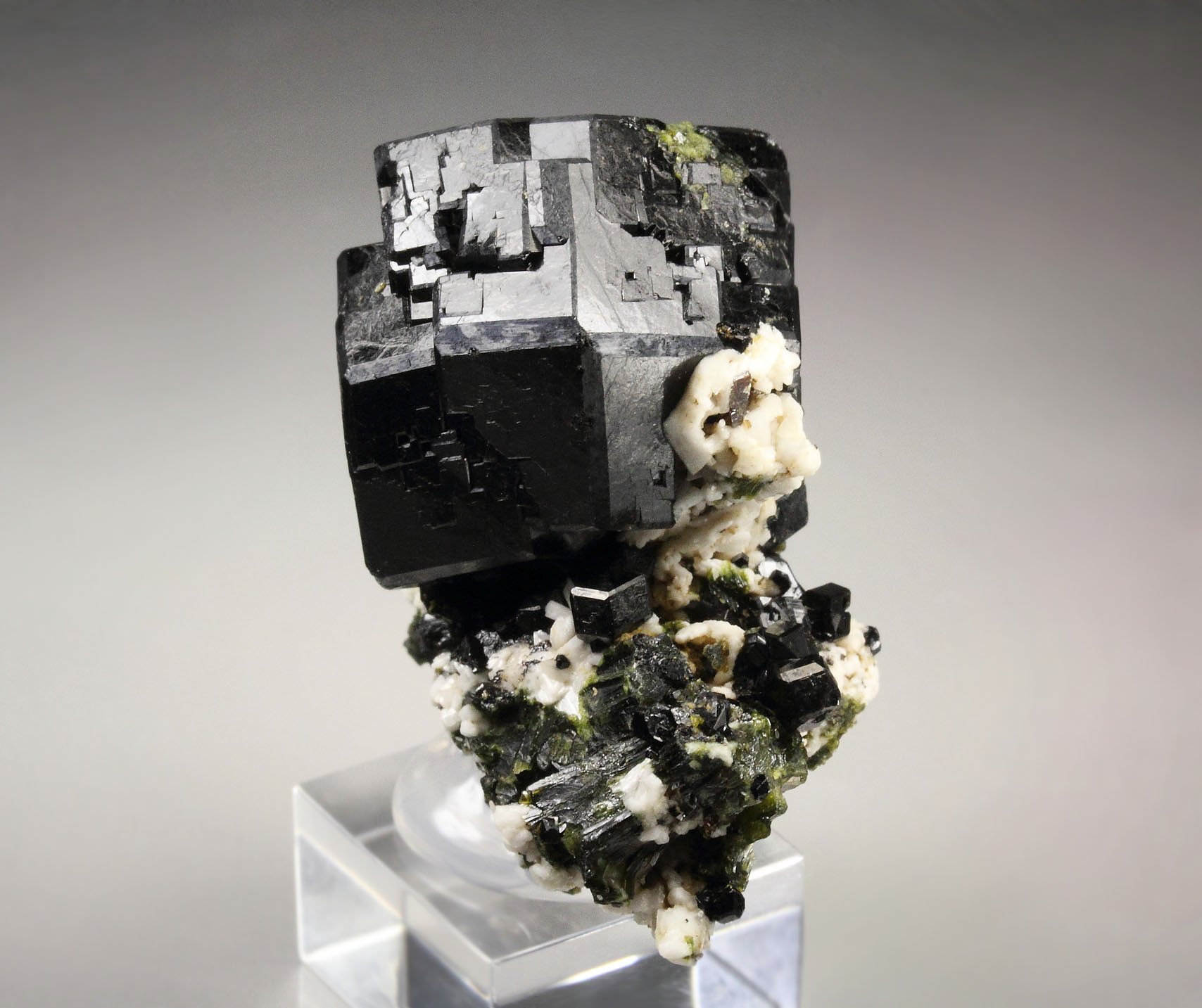 GARNET var. ANDRADITE var. MELANITE, FELDSPAR, EPIDOTE