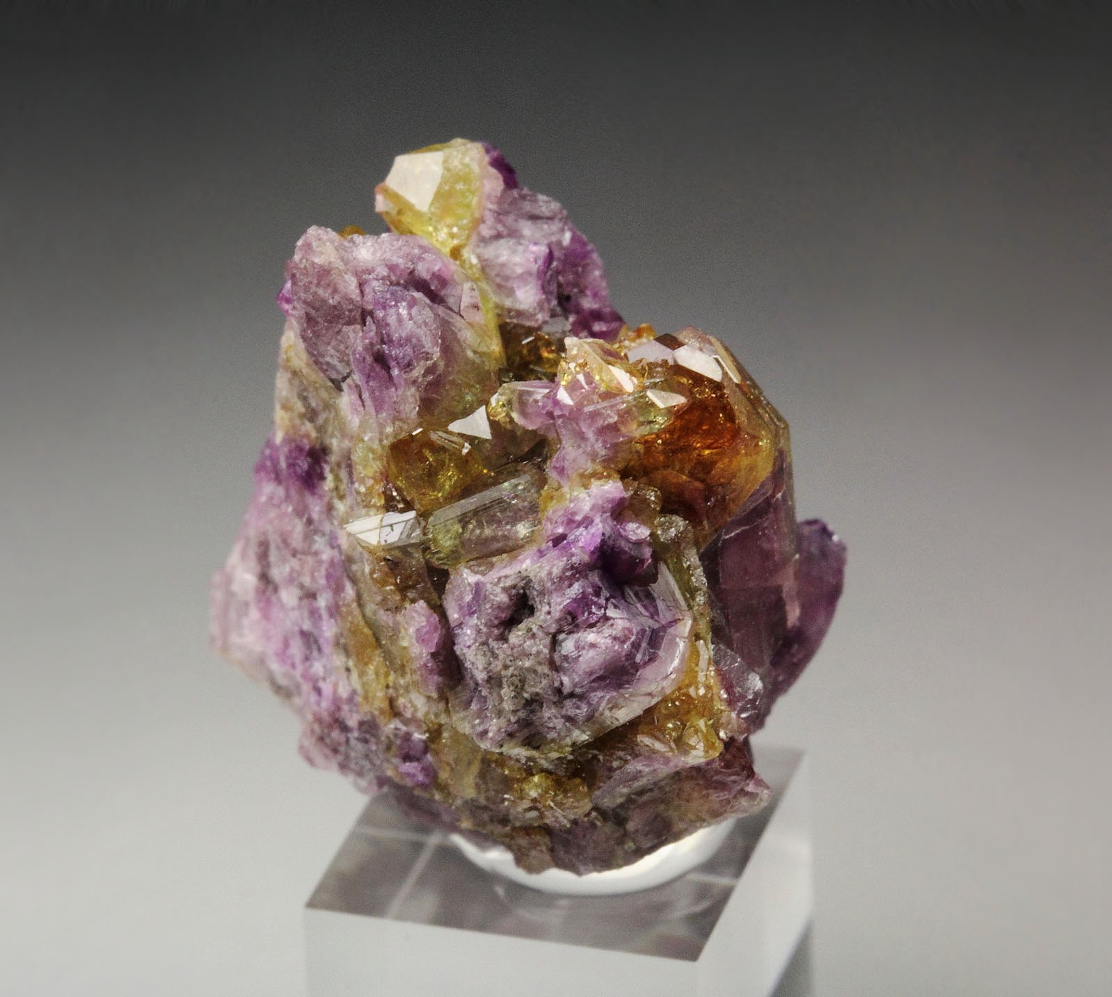 gemmy VESUVIANITE