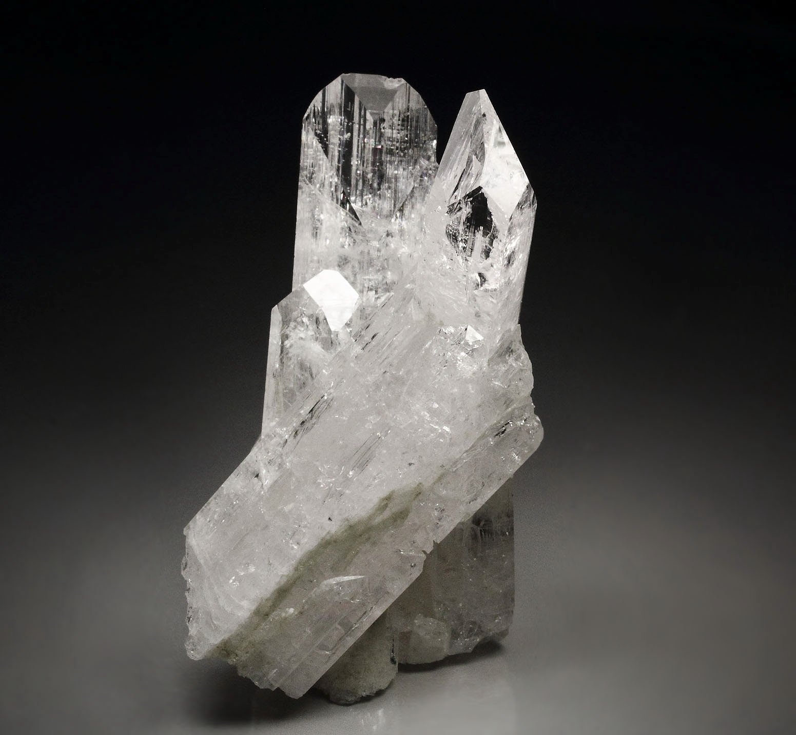gem DANBURITE