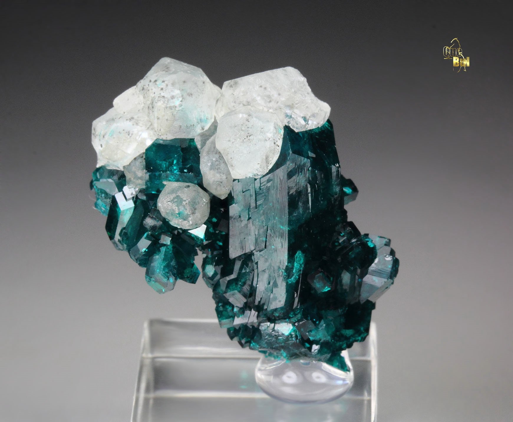 DIOPTASE, CALCITE