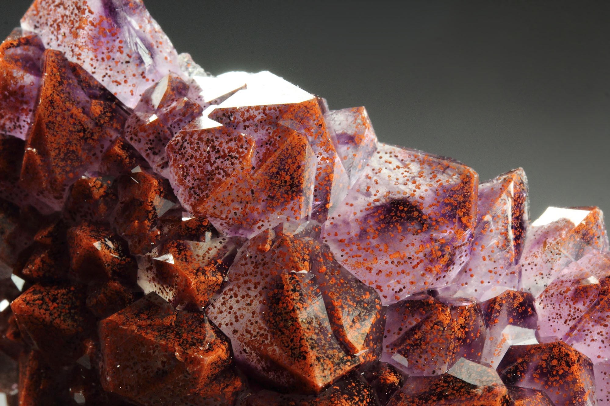 QUARTZ var. AMETHYST with HEMATITE inclusions