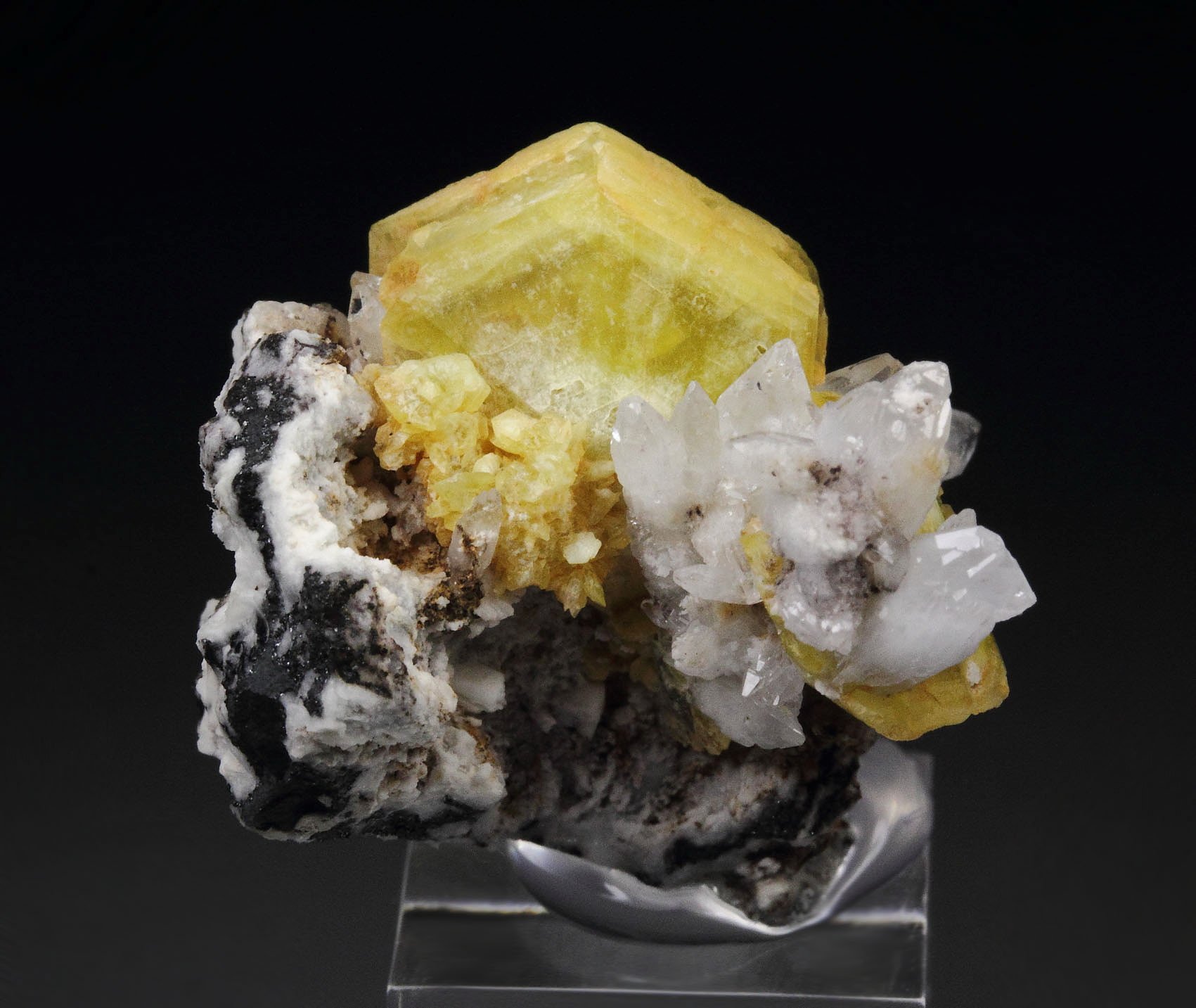 ETTRINGITE, CALCITE