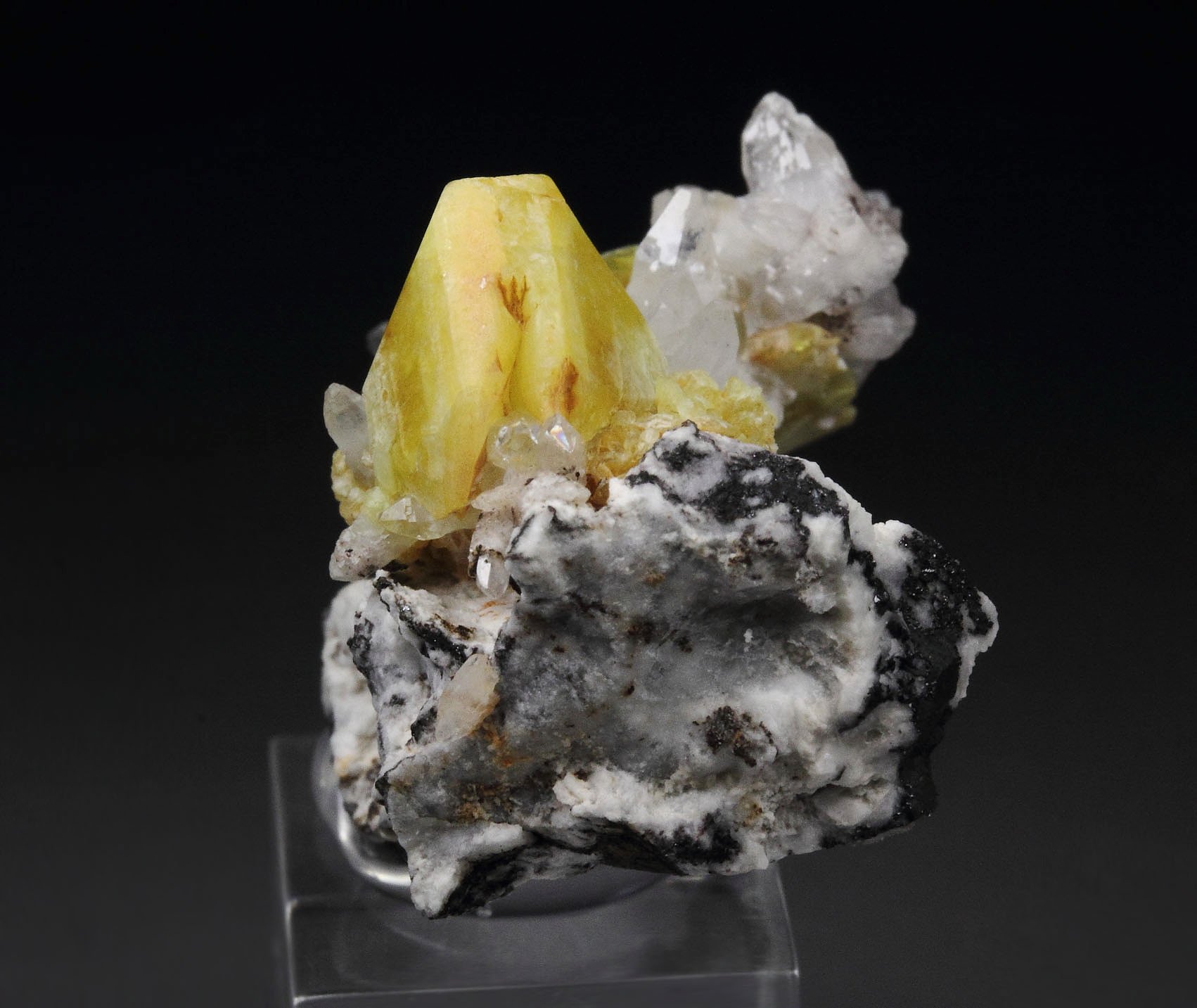 ETTRINGITE, CALCITE