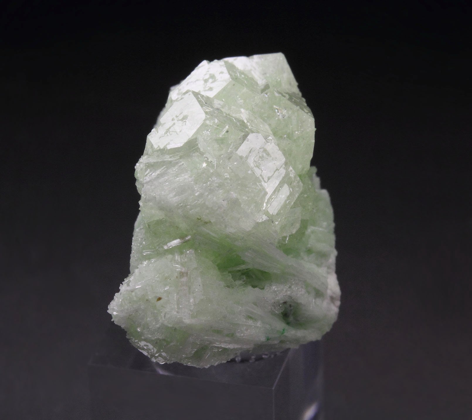 colorless gem GARNET var. GROSSULAR, DIOPSIDE