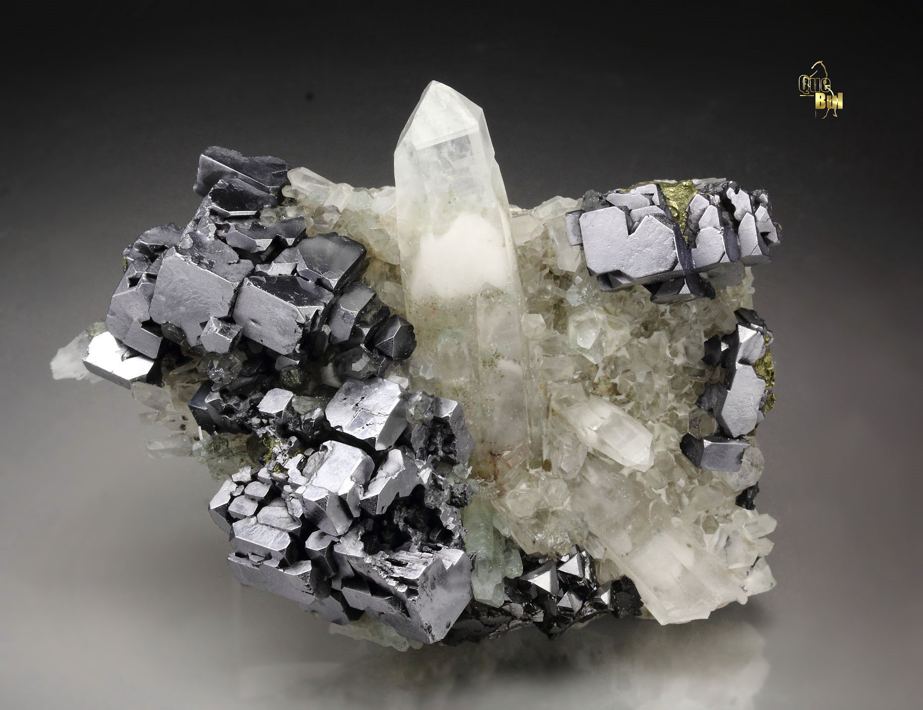 skeletal GALENA, QUARTZ, CHALCOPYRITE, SPHALERITE