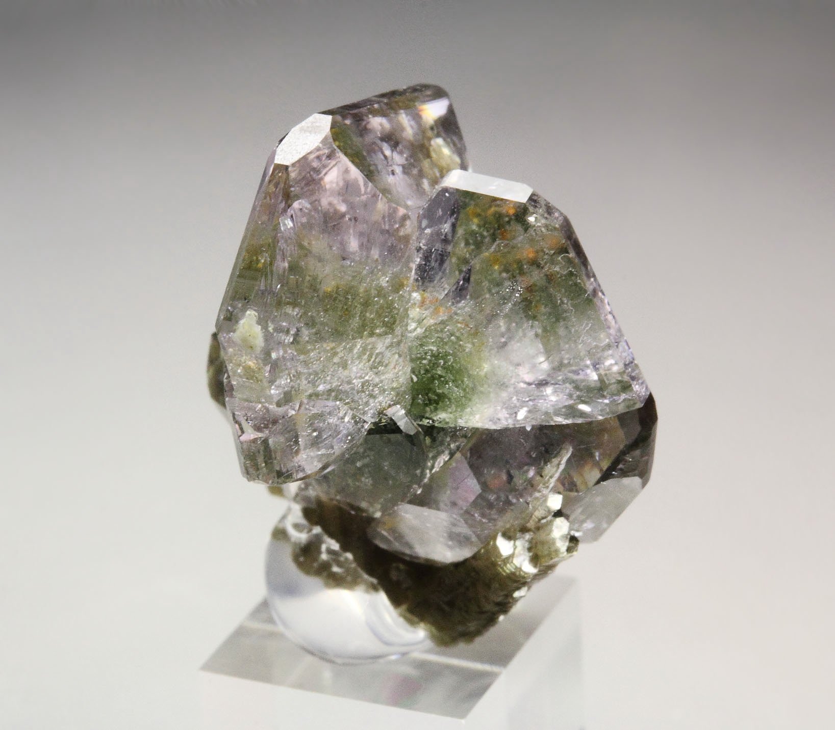 gem FLUORAPATITE