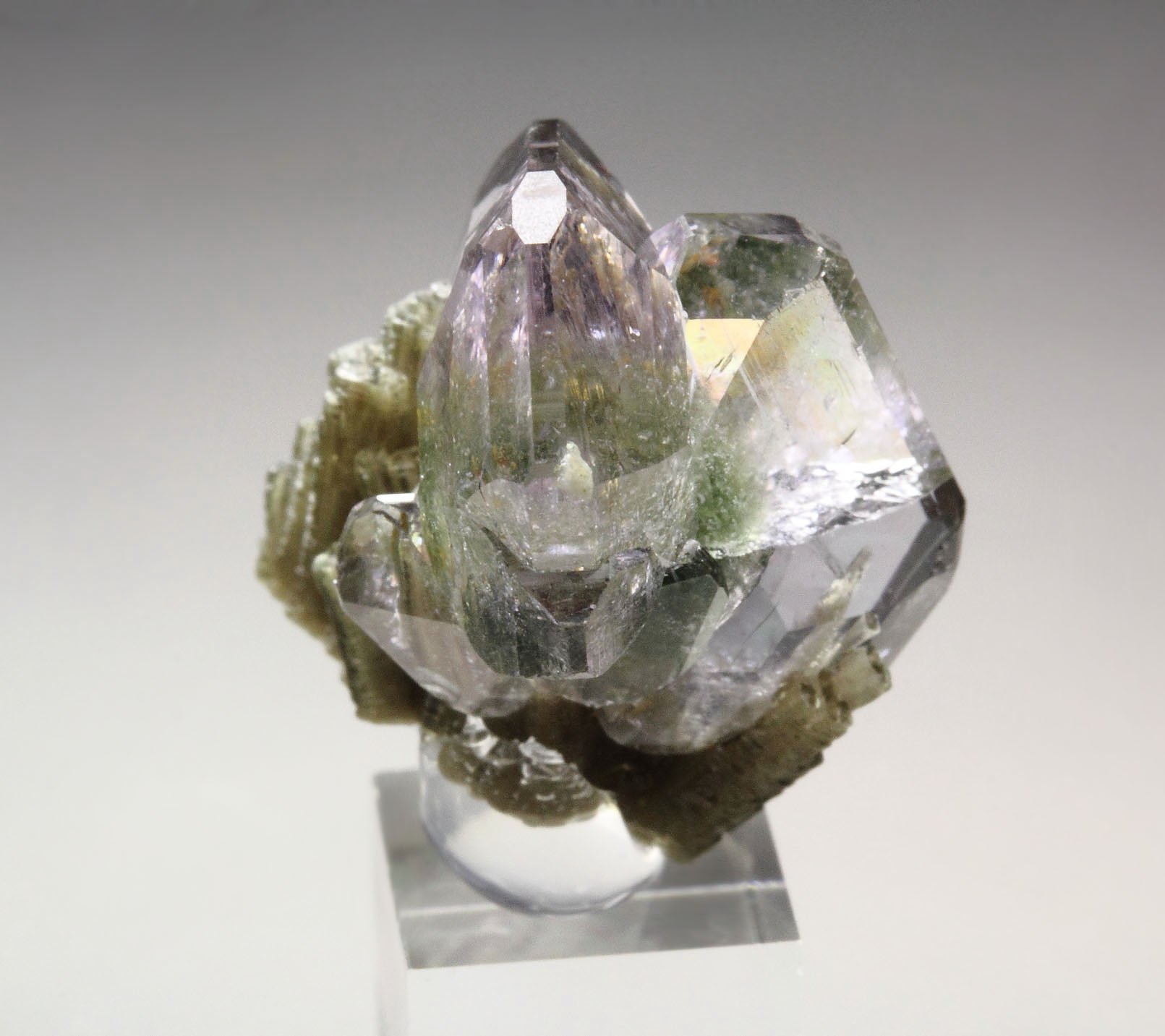 gem FLUORAPATITE