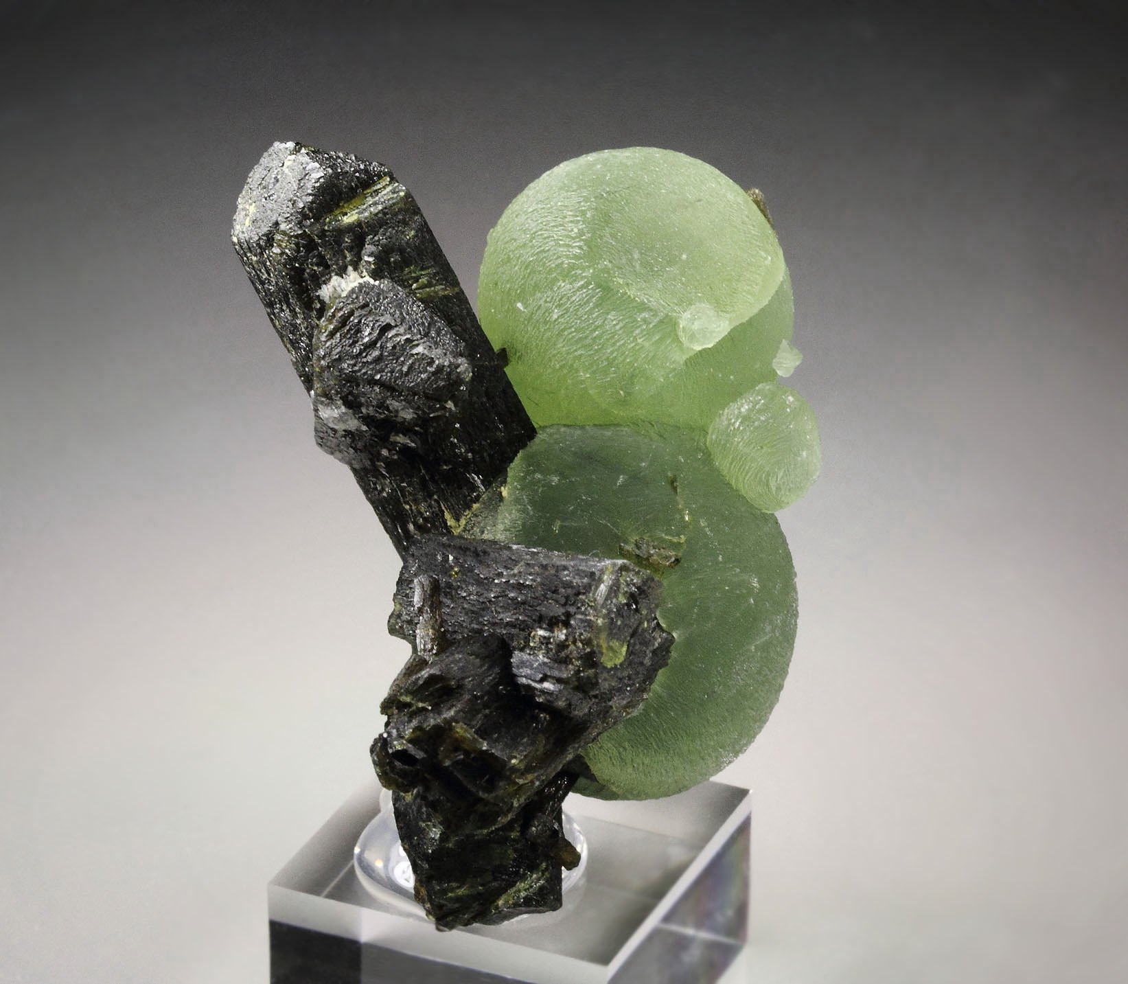 PREHNITE, EPIDOTE