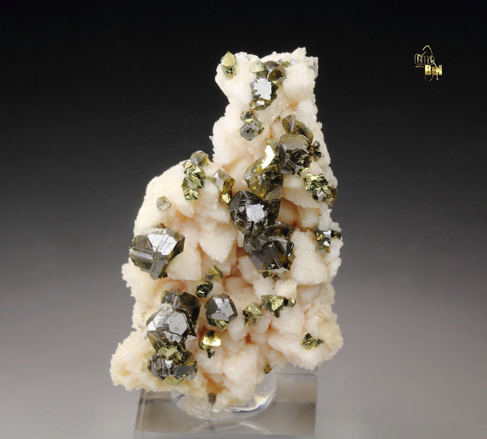 gem SPHALERITE var. CLEIOPHANE, CHALCOPYRITE, CALCITE