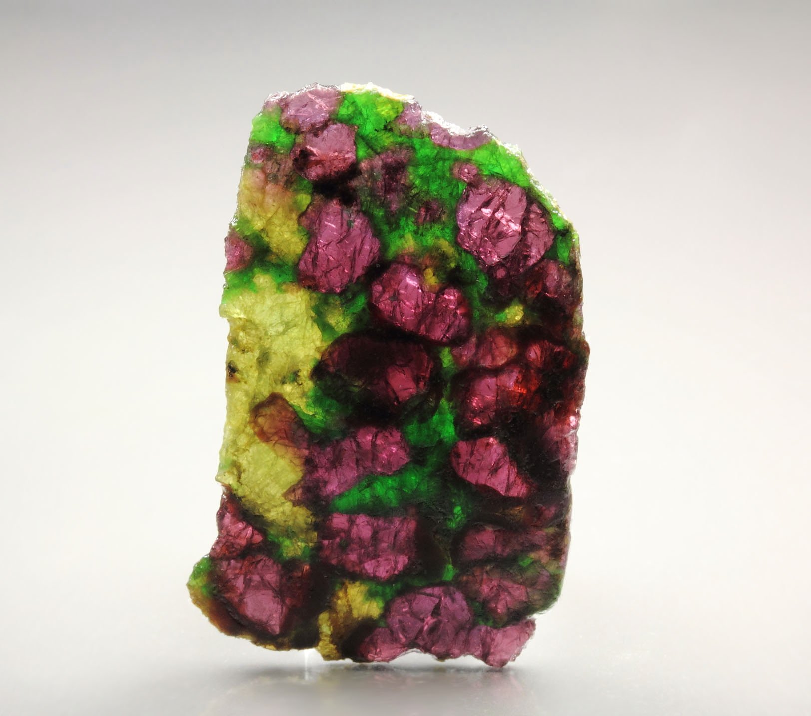 GARNET var. PYROPE, DIOPSIDE var. CHROMIUM-BEARING DIOPSIDE, ENSTATITE