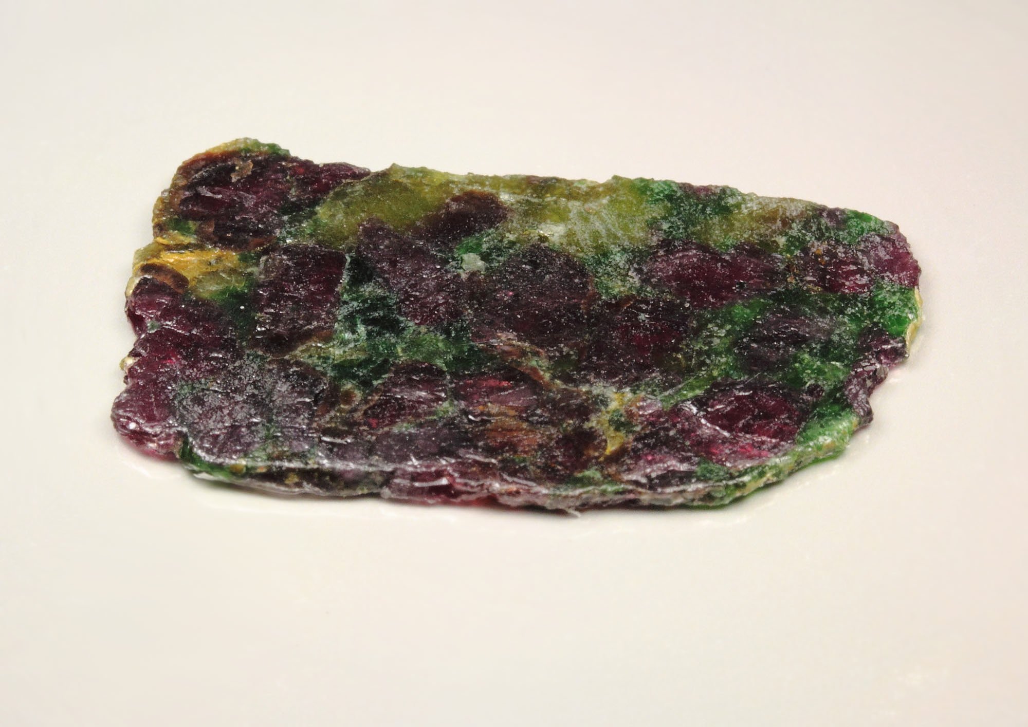 GARNET var. PYROPE, DIOPSIDE var. CHROMIUM-BEARING DIOPSIDE, ENSTATITE