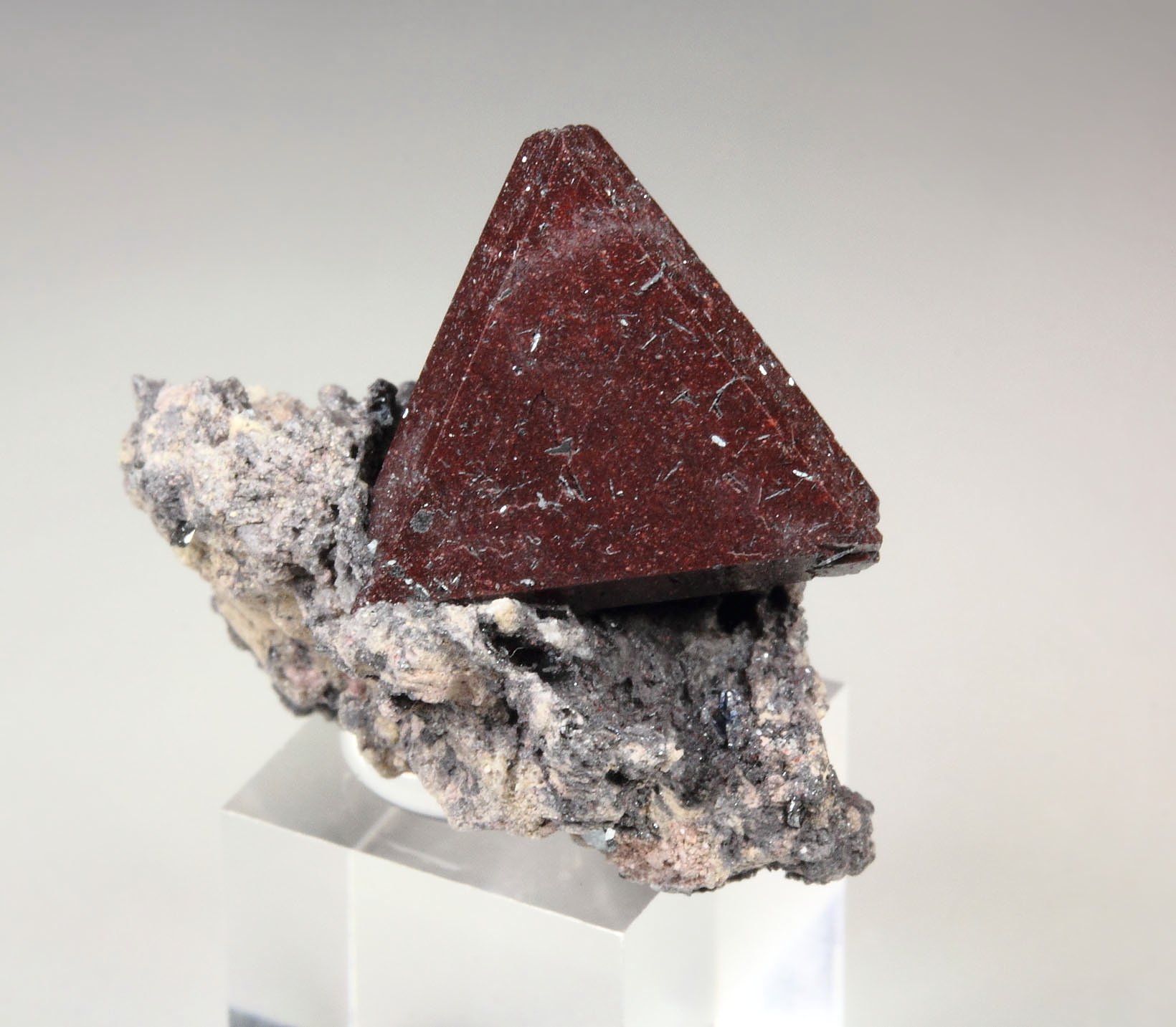 ZUNYITE