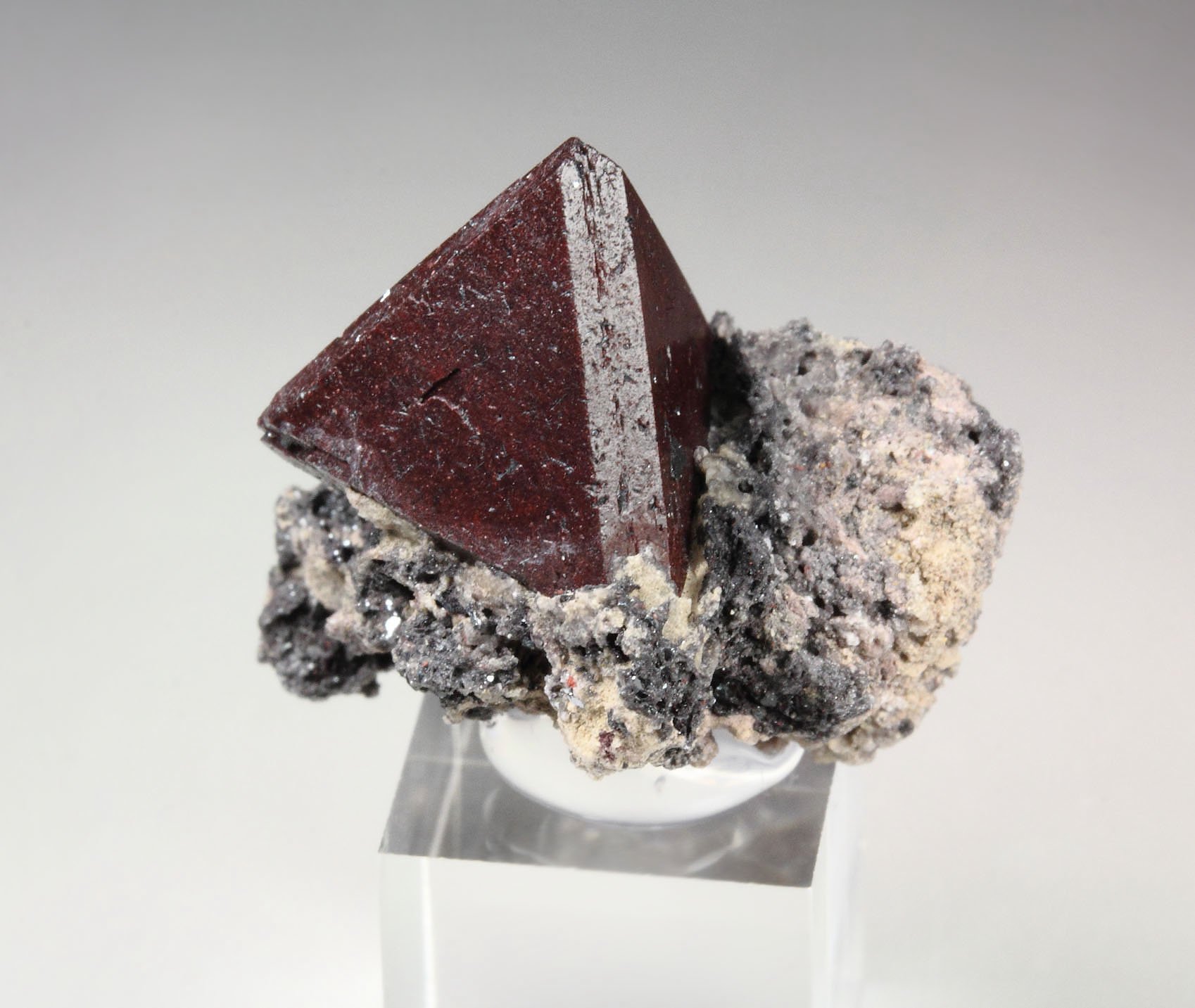 ZUNYITE