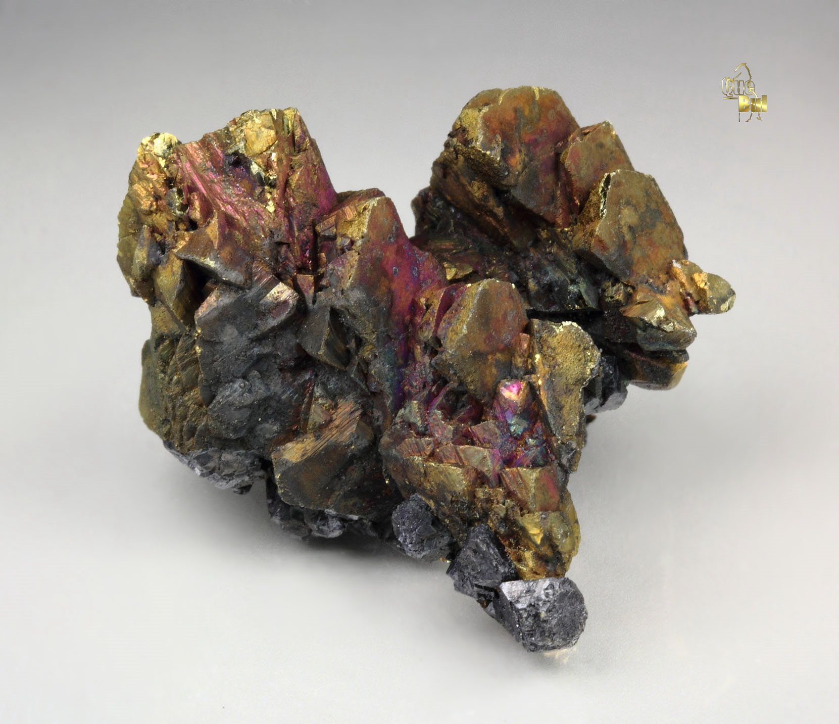 iridescent CHALCOPYRITE, SPHALERITE