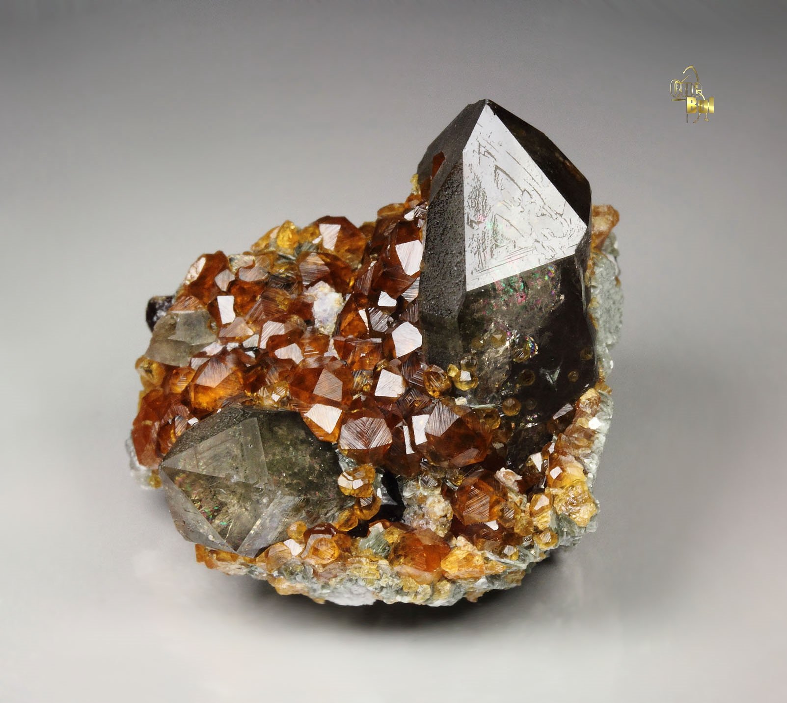 gem GARNET var. SPESSARTINE, QUARTZ var. SMOKY