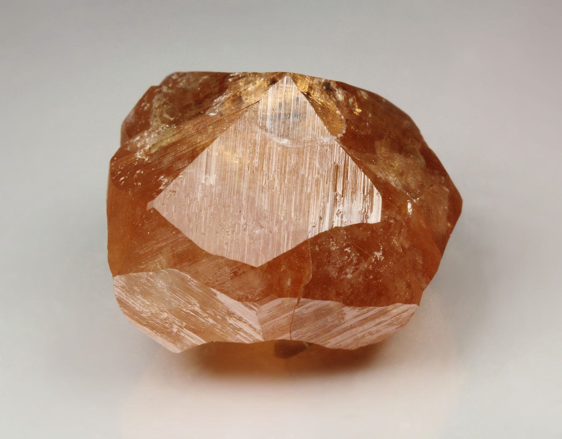 gem GARNET var. GROSSULAR floater