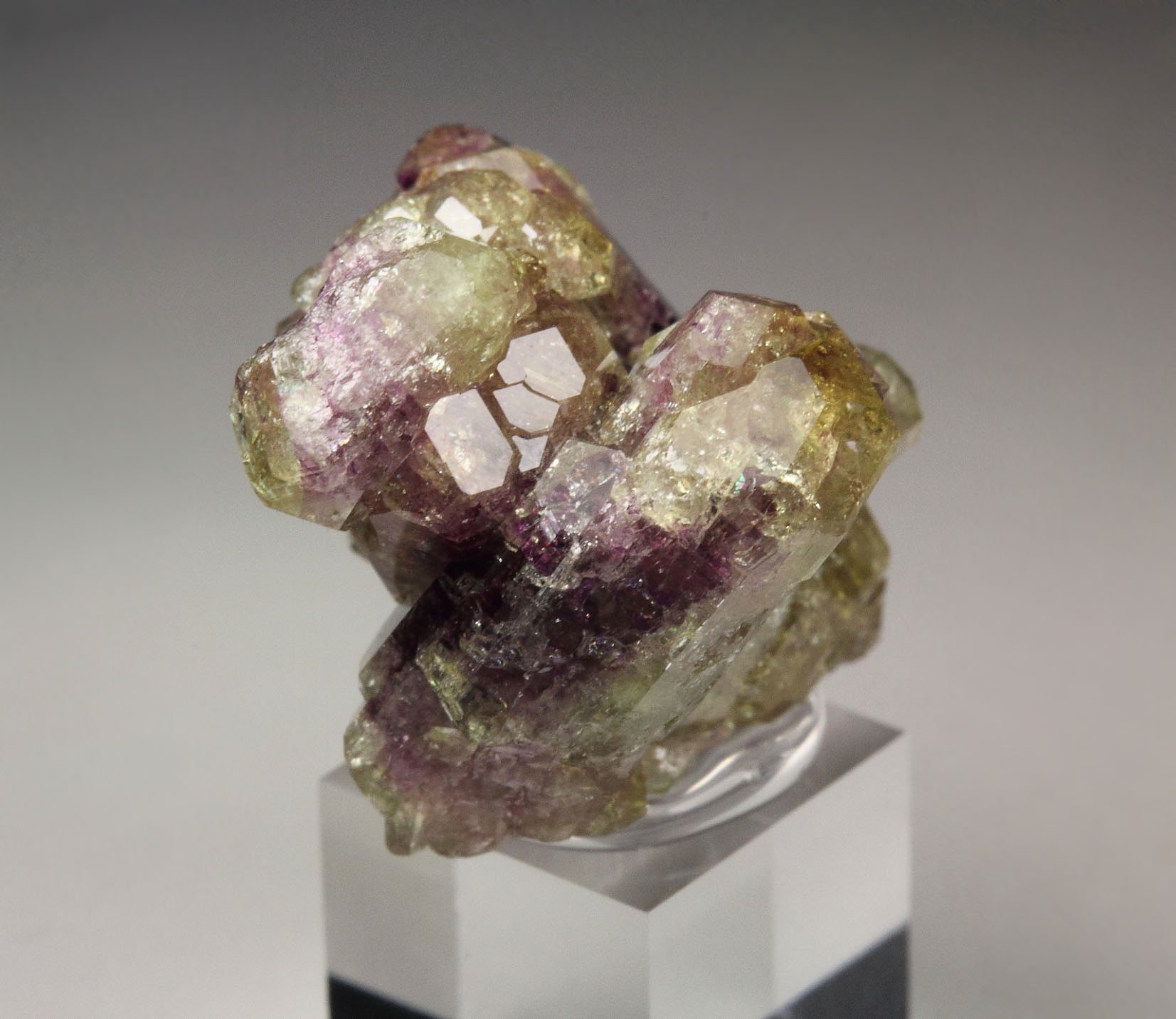 VESUVIANITE bi-color