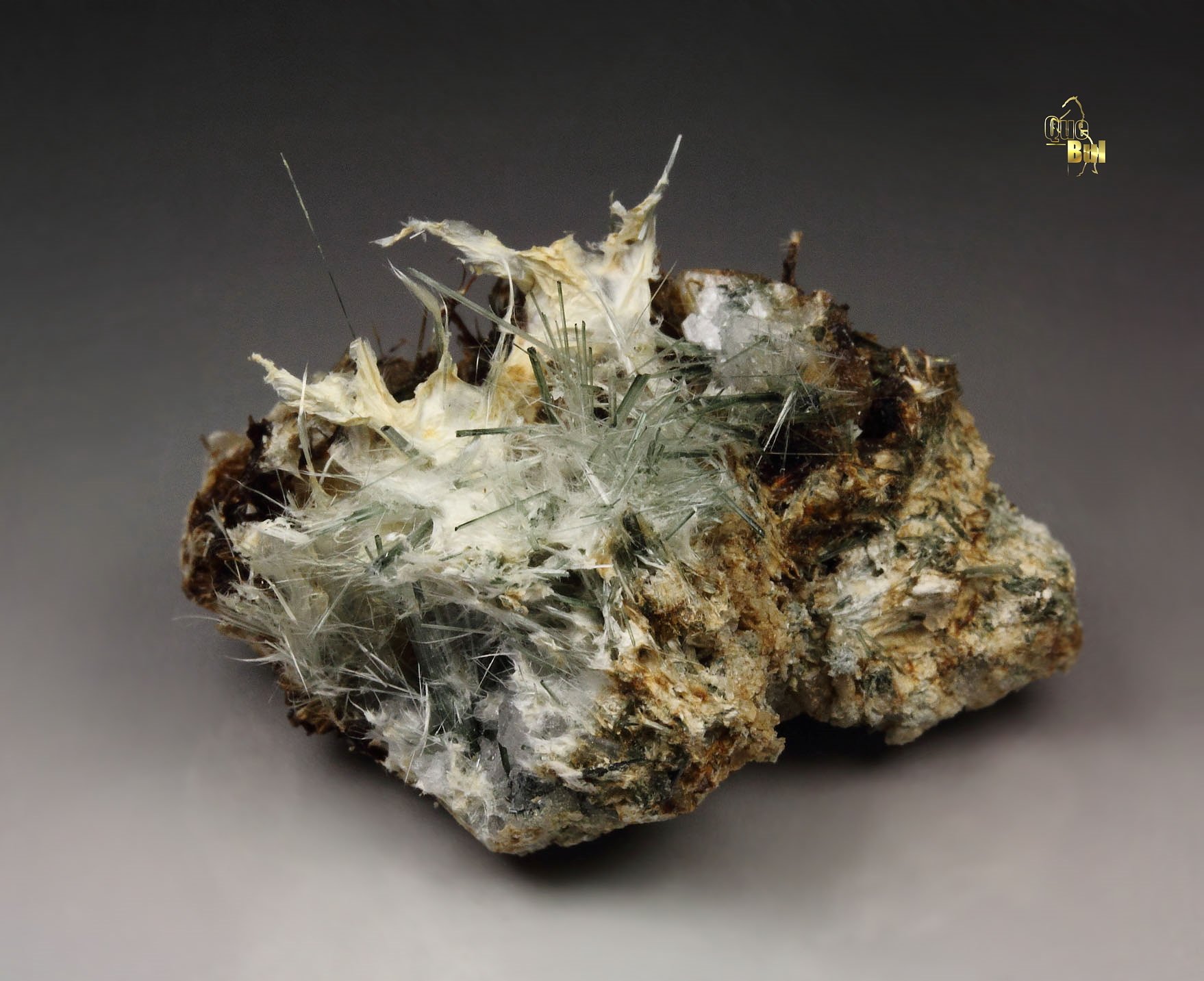 BARROISITE-HORNBLENDE series