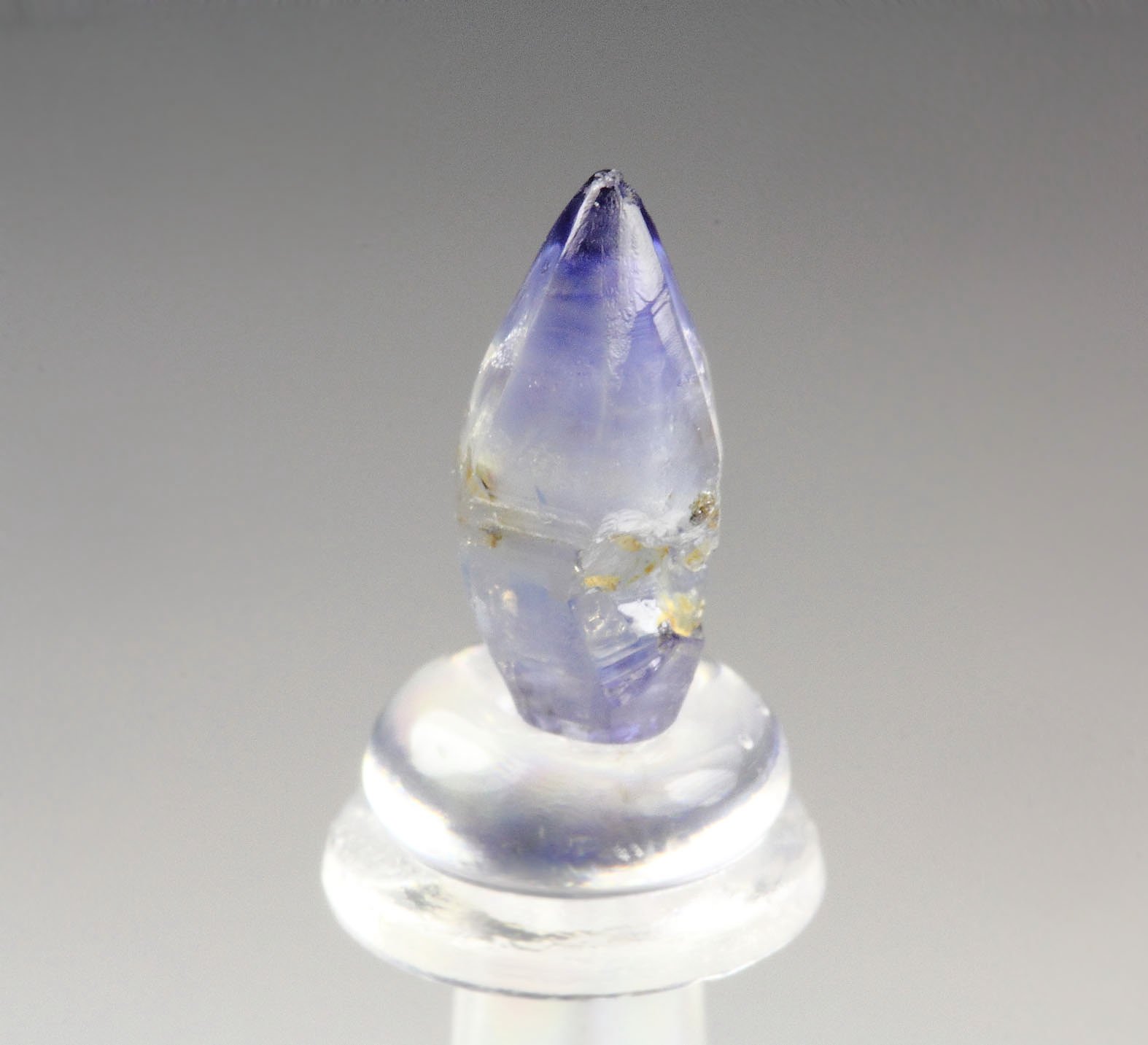 gem CORUNDUM var. SAPPHIRE