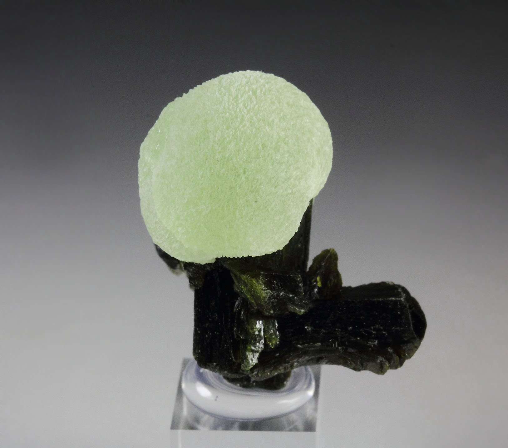 PREHNITE, EPIDOTE