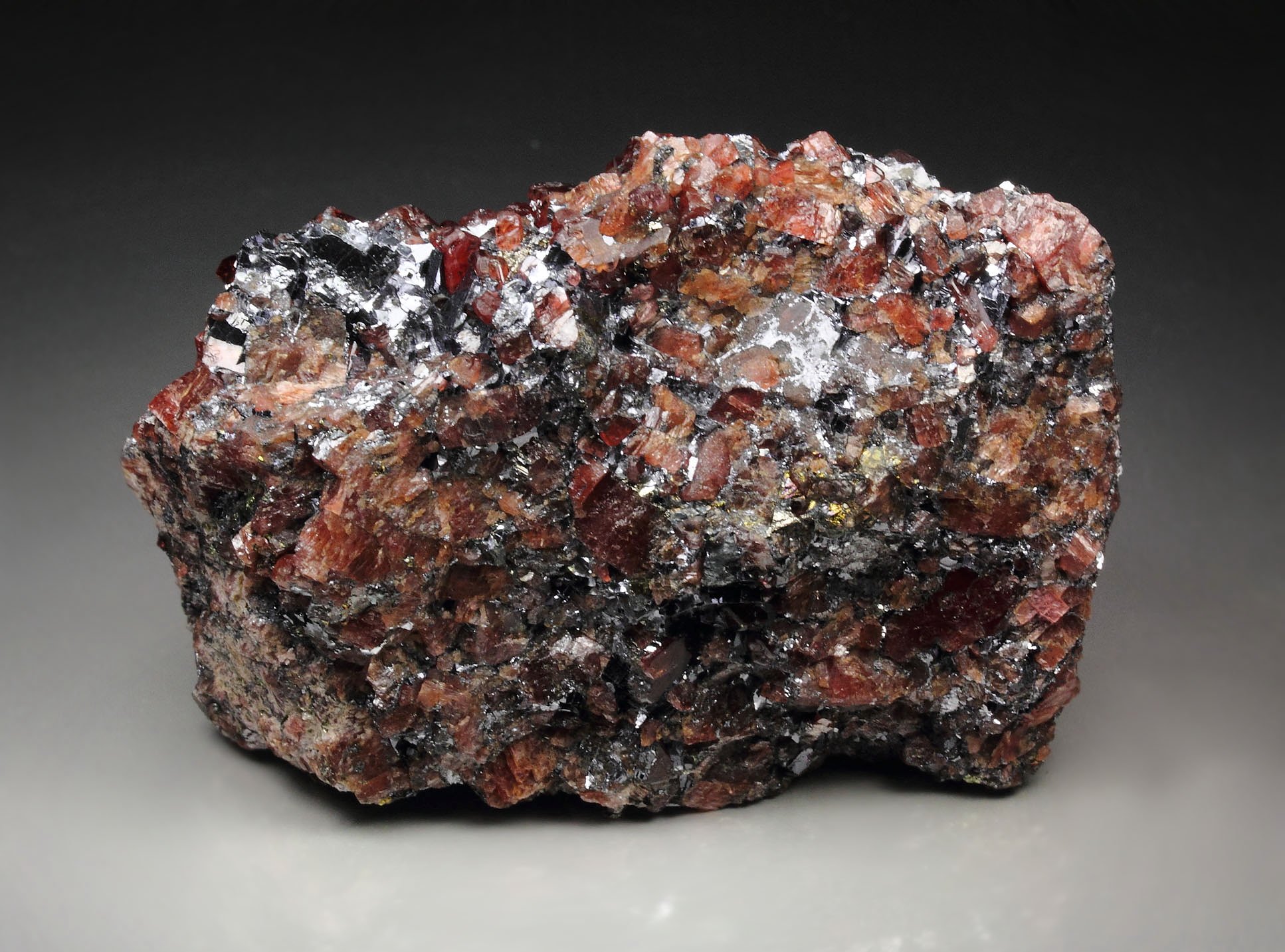 gem RHODONITE, GALENA