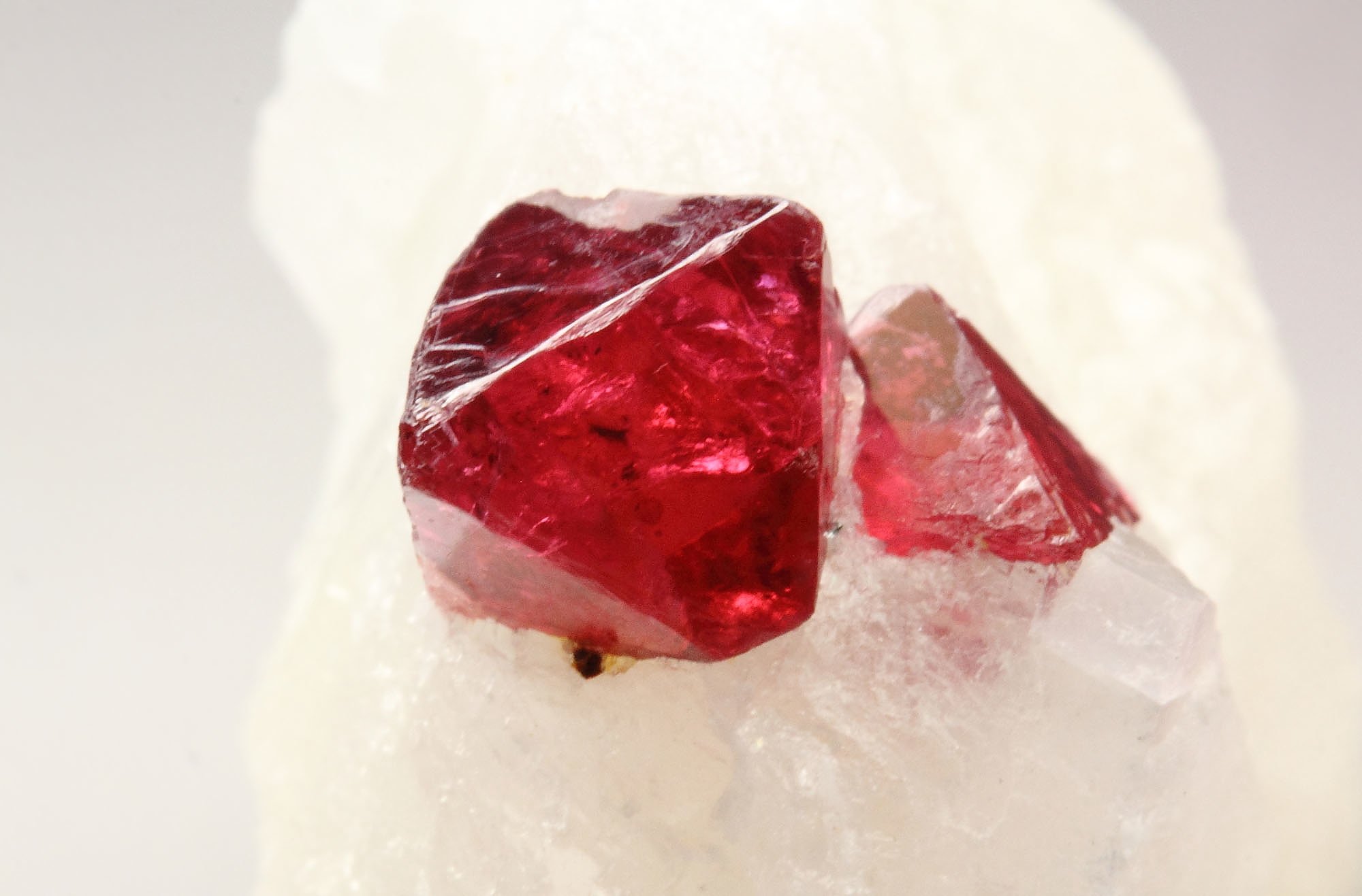 gem SPINEL