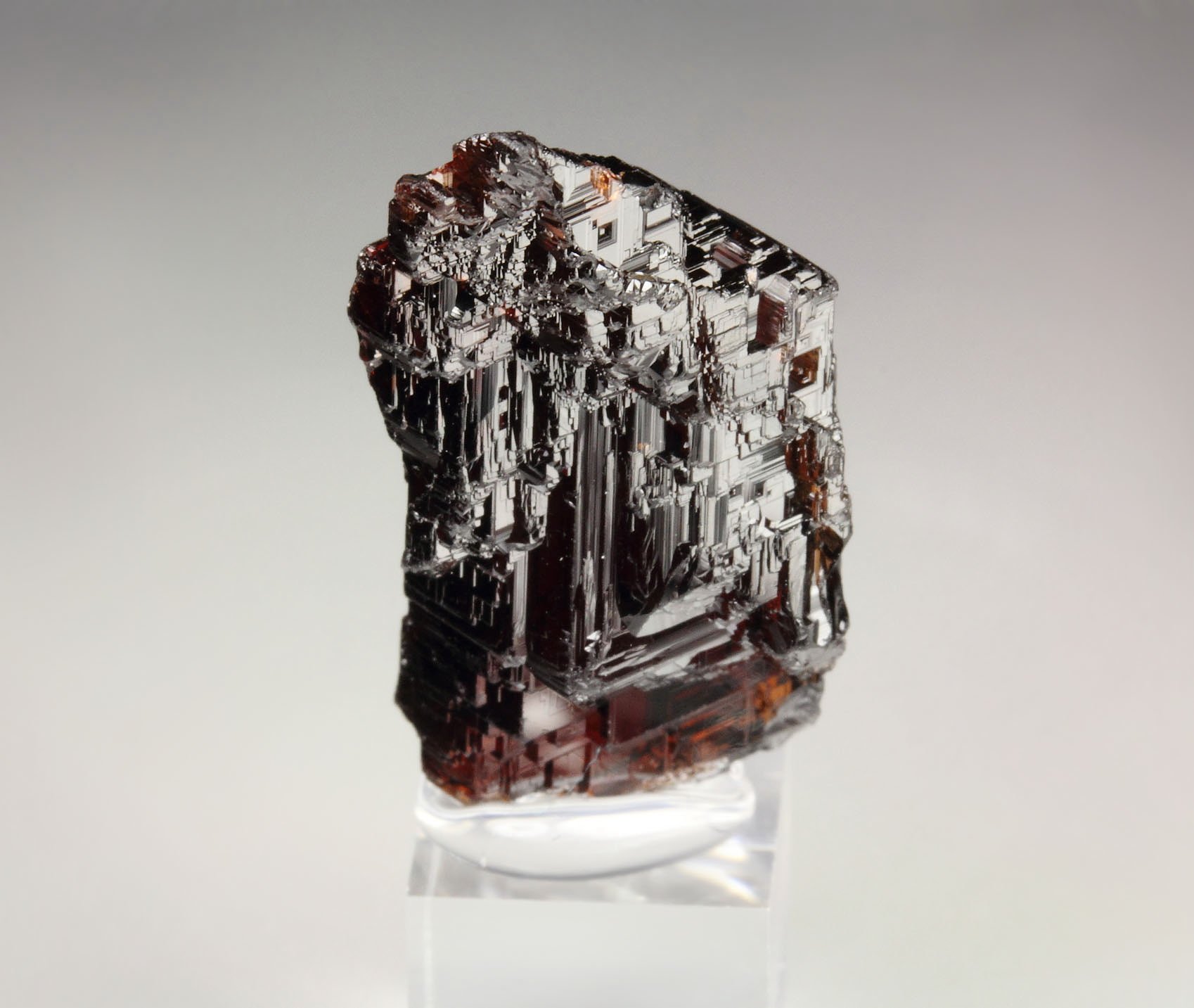 gem GARNET var. SPESSARTINE