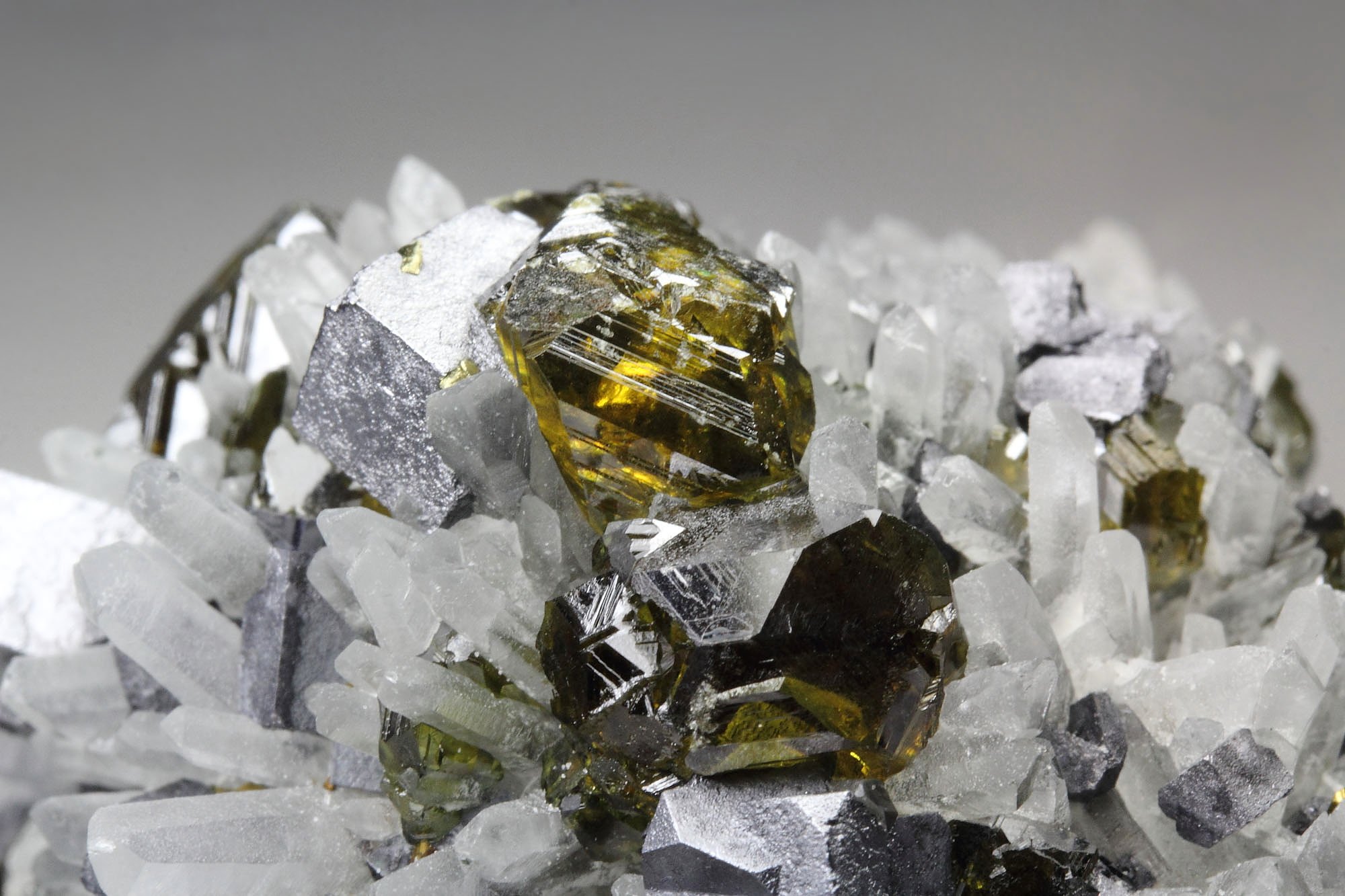 gem SPHALERITE var. CLEIOPHANE, GALENA, QUARTZ