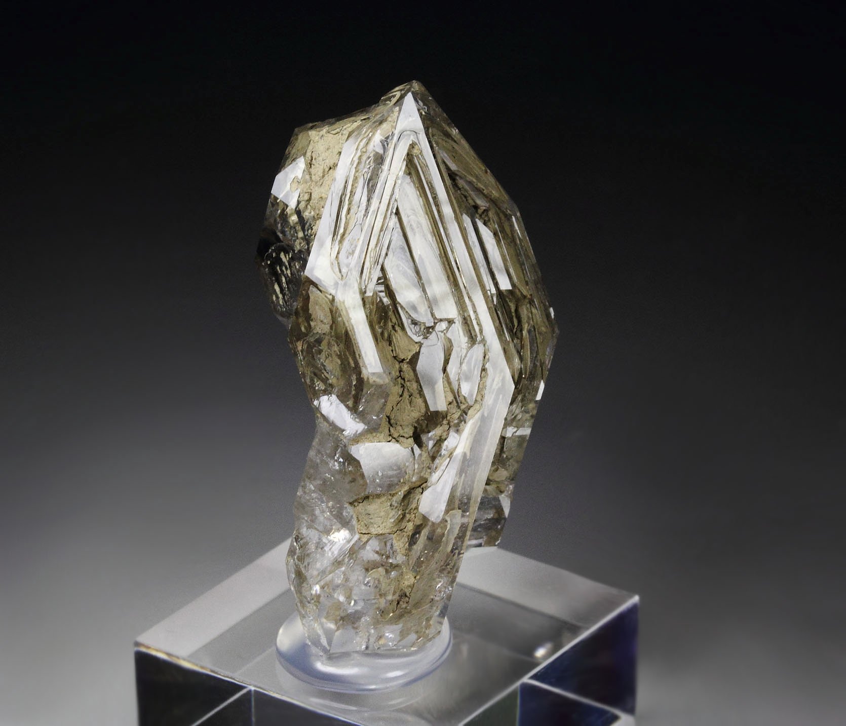 skeletal QUARTZ