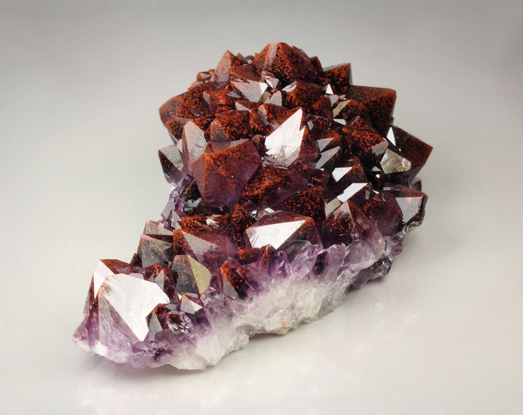 QUARTZ var. AMETHYST with HEMATITE inclusions