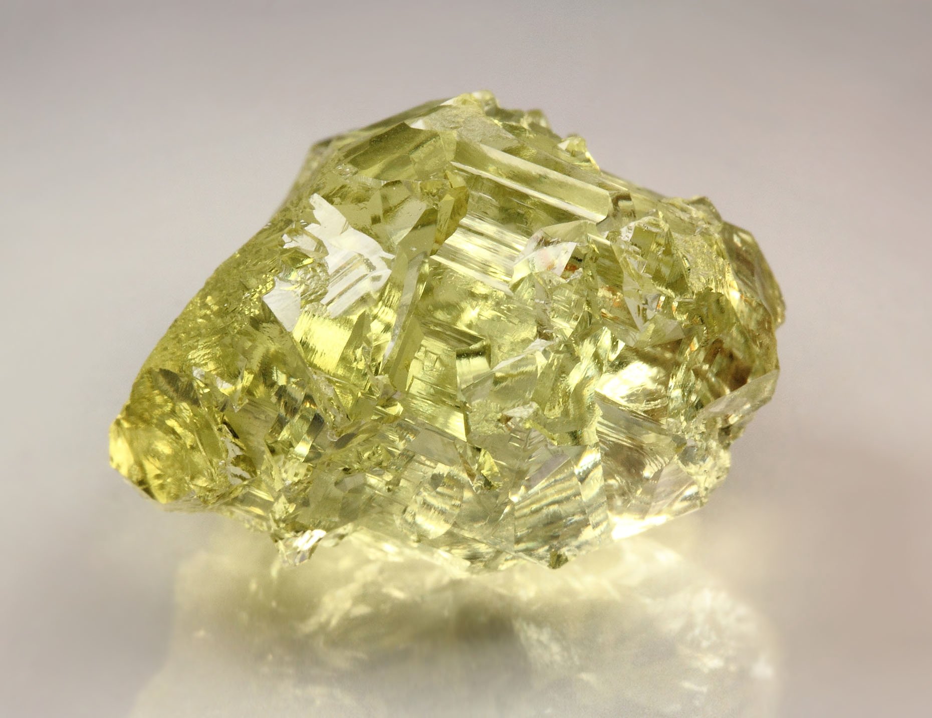 gem BERYL var. HELIODOR