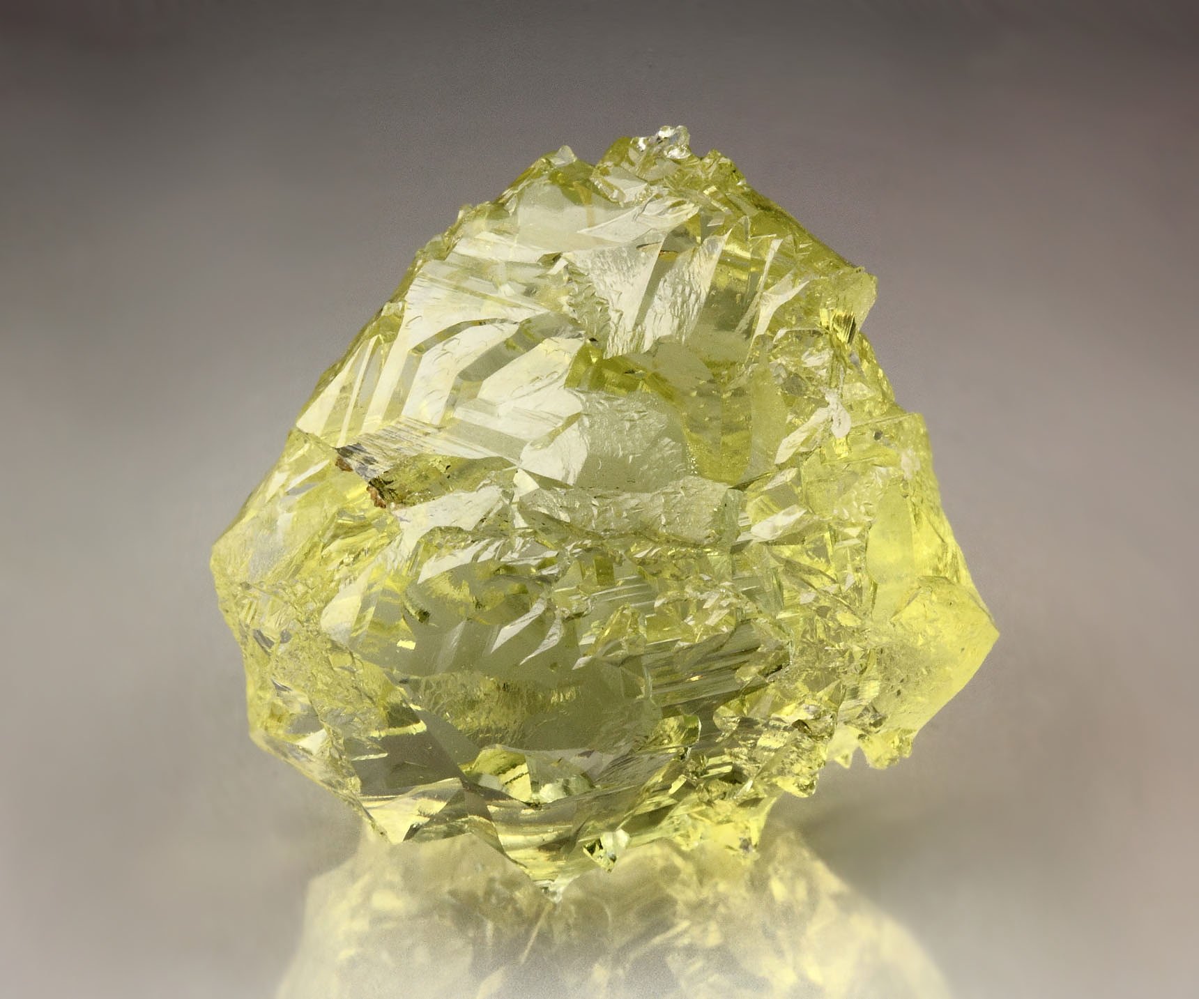 gem BERYL var. HELIODOR